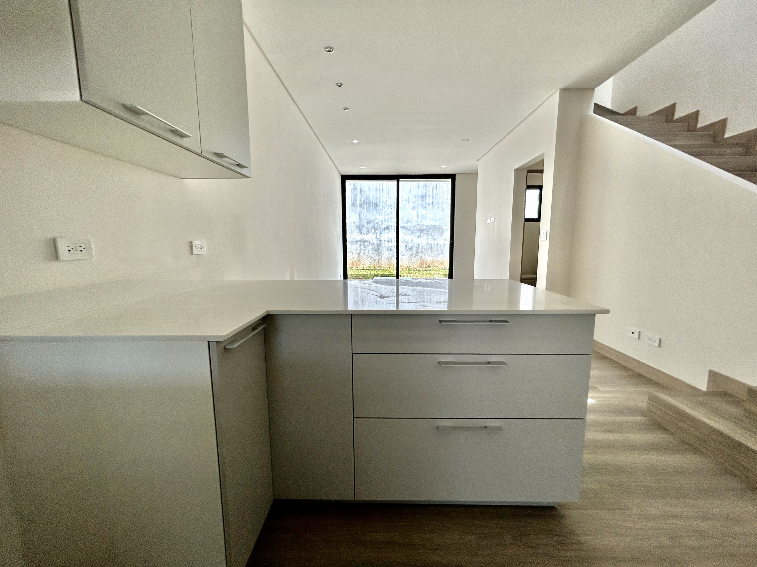 Town House for sale in Santa Ana