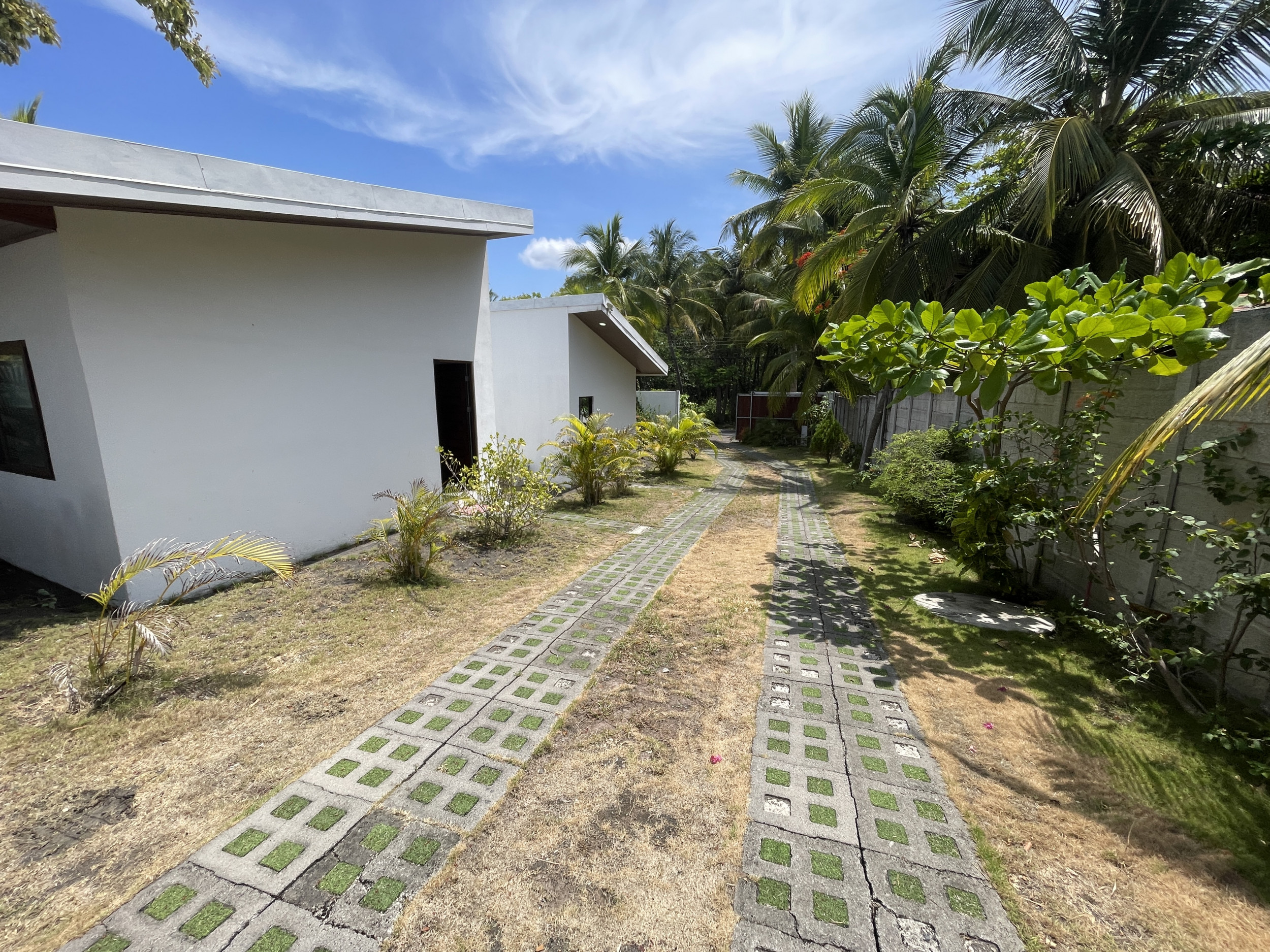 Beachfront Home with Private Pool in Playa Tivives – 4 Bedrooms + 2 Guest Studios | $595,000