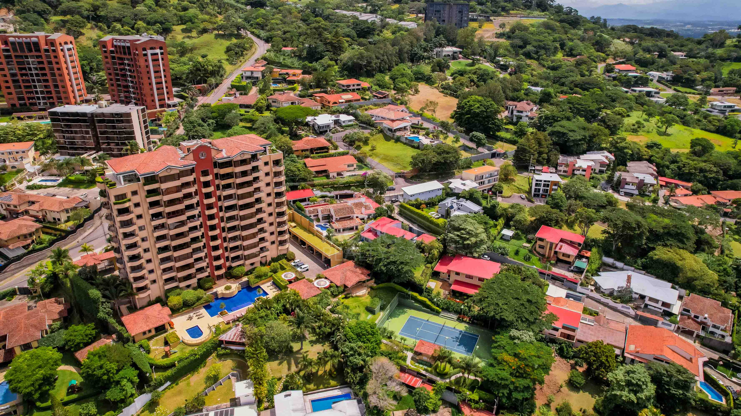 Luxury Apartment with Stunning Views – Valle del Tamarindo, Escazú
