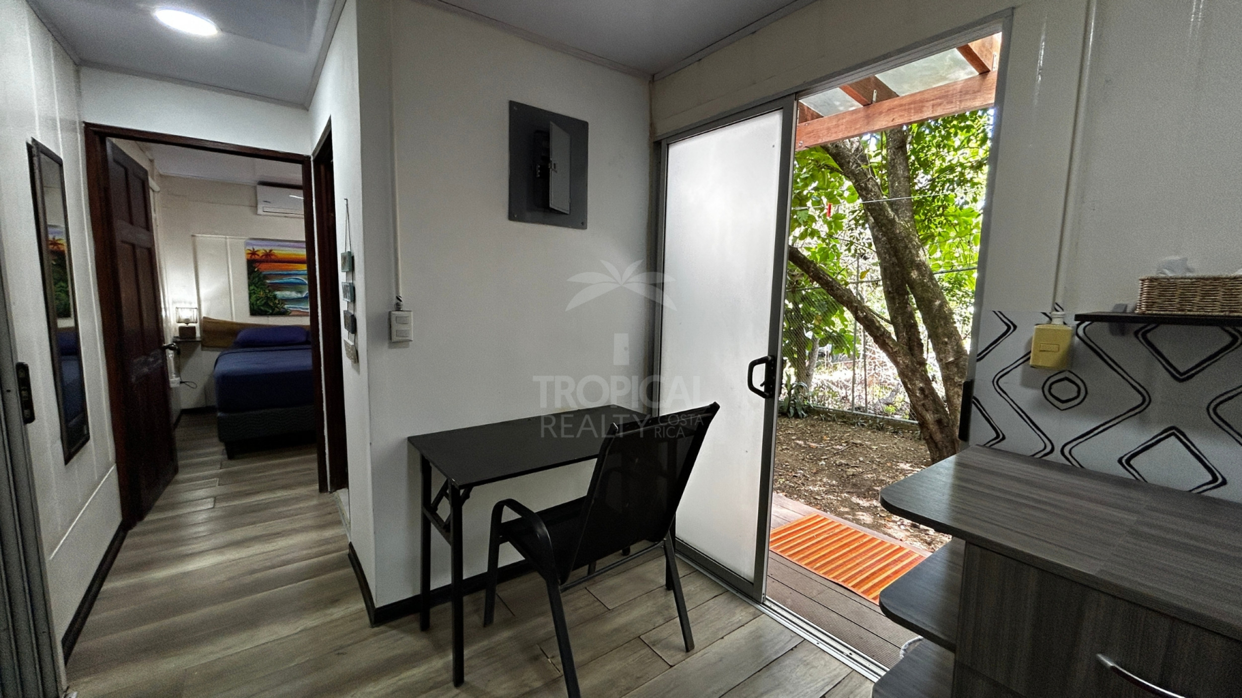 Studio Apartment for Rent – Just Steps from Playa Hermosa, Santa Teresa