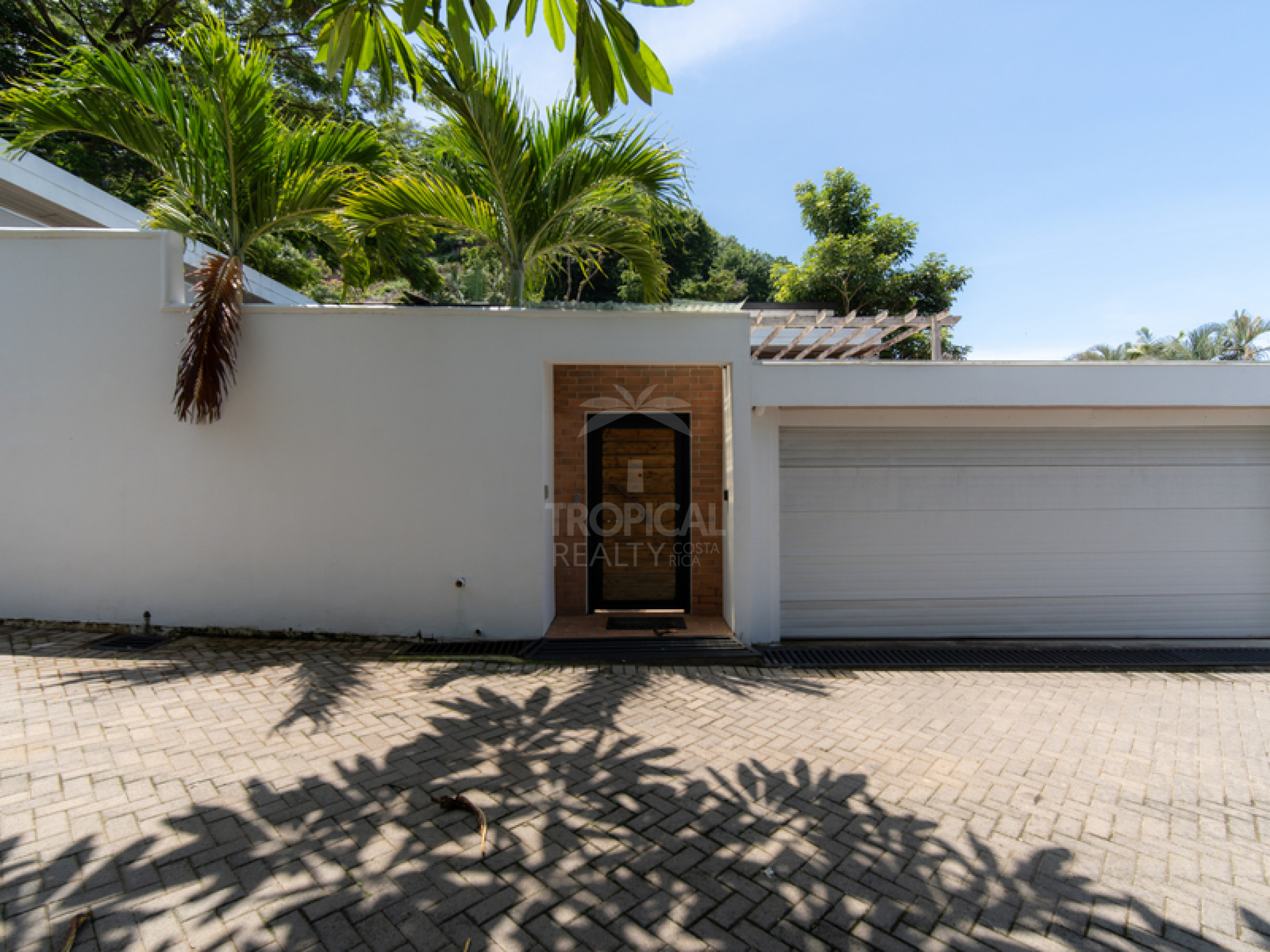Luxury Beach Villa Steps from the Ocean in Santa Teresa | Turnkey Investment with Proven Airbnb Performance