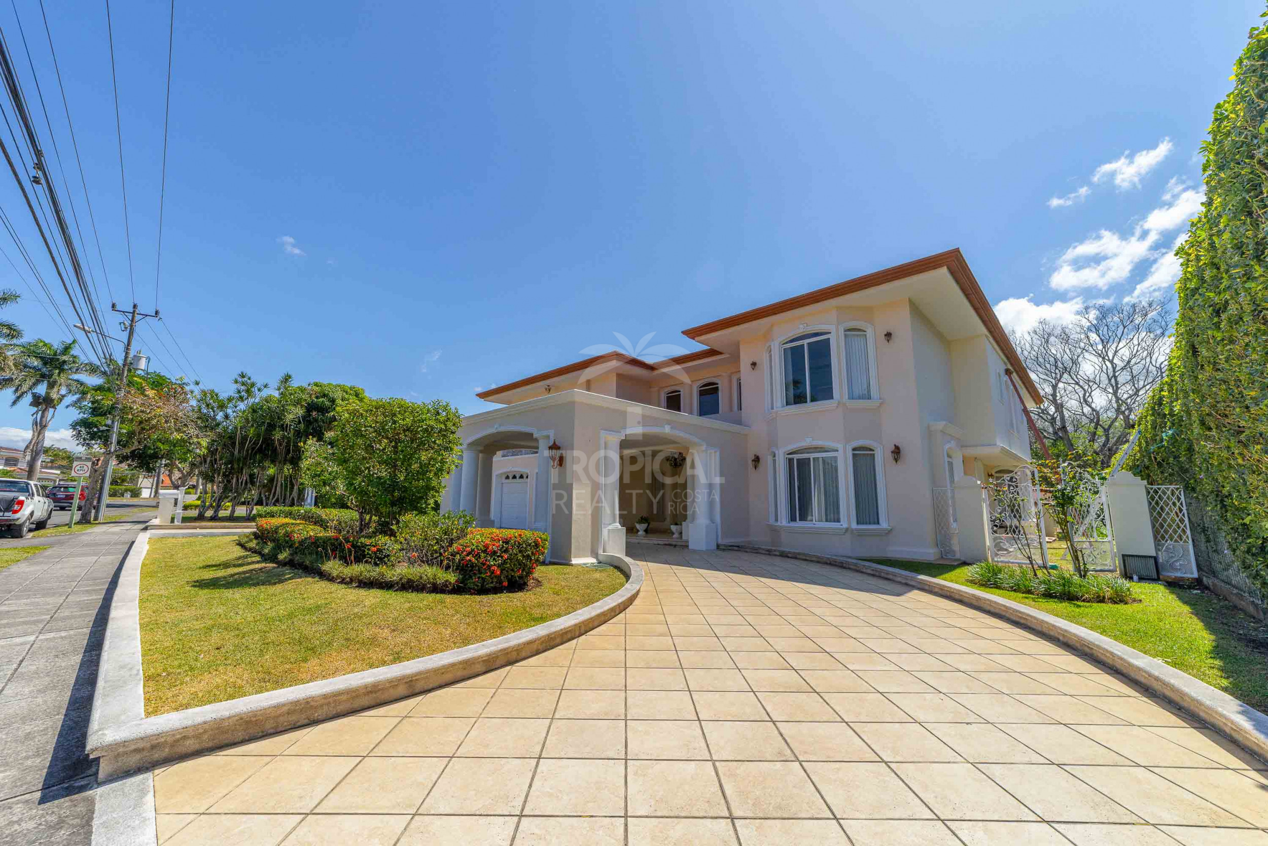 Luxury Golf Front Home for Sale in Valle del Sol, Santa Ana SOLD