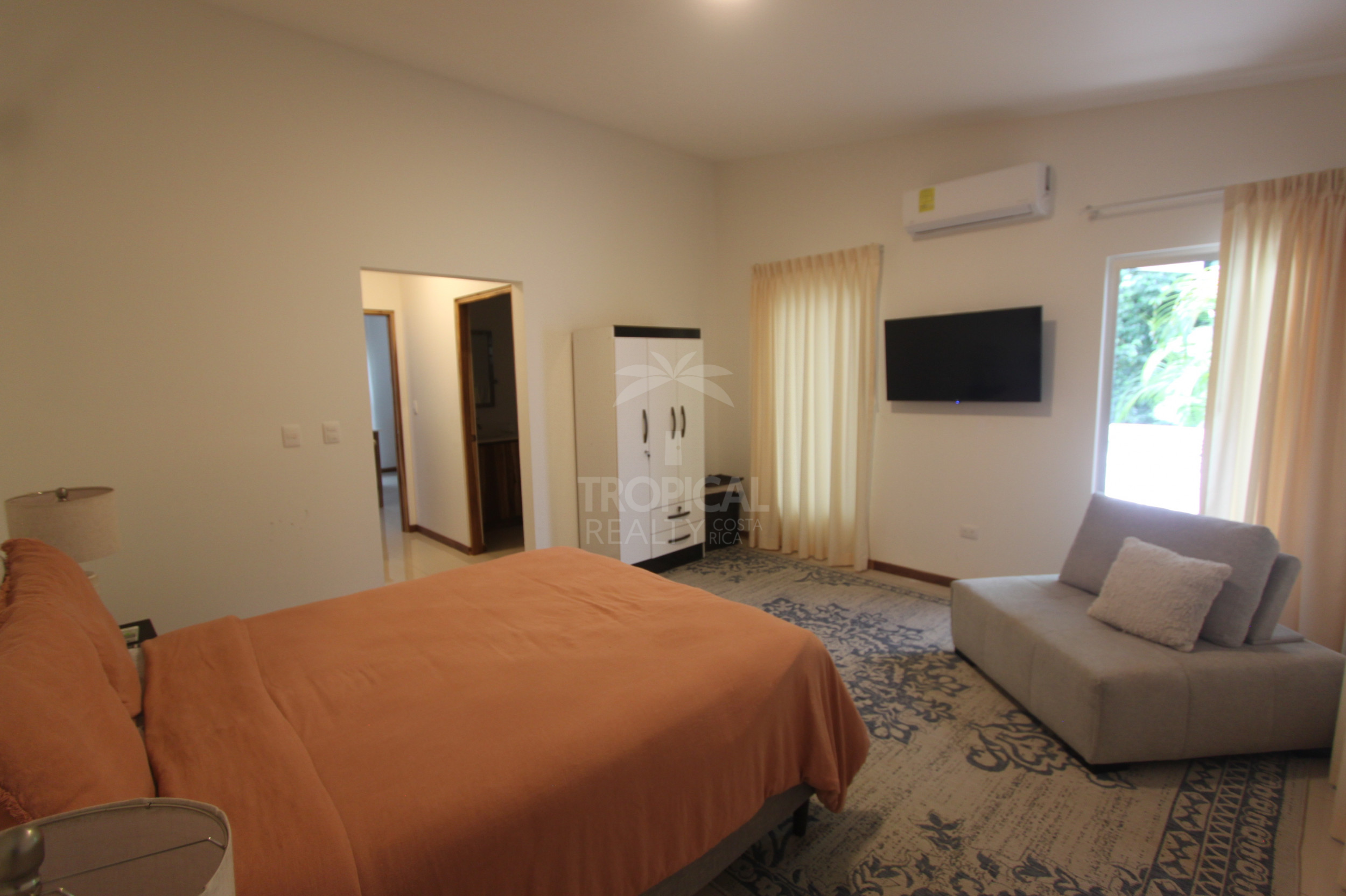 Furnished 3-Bedroom Apartment for Rent, Playa Potrero