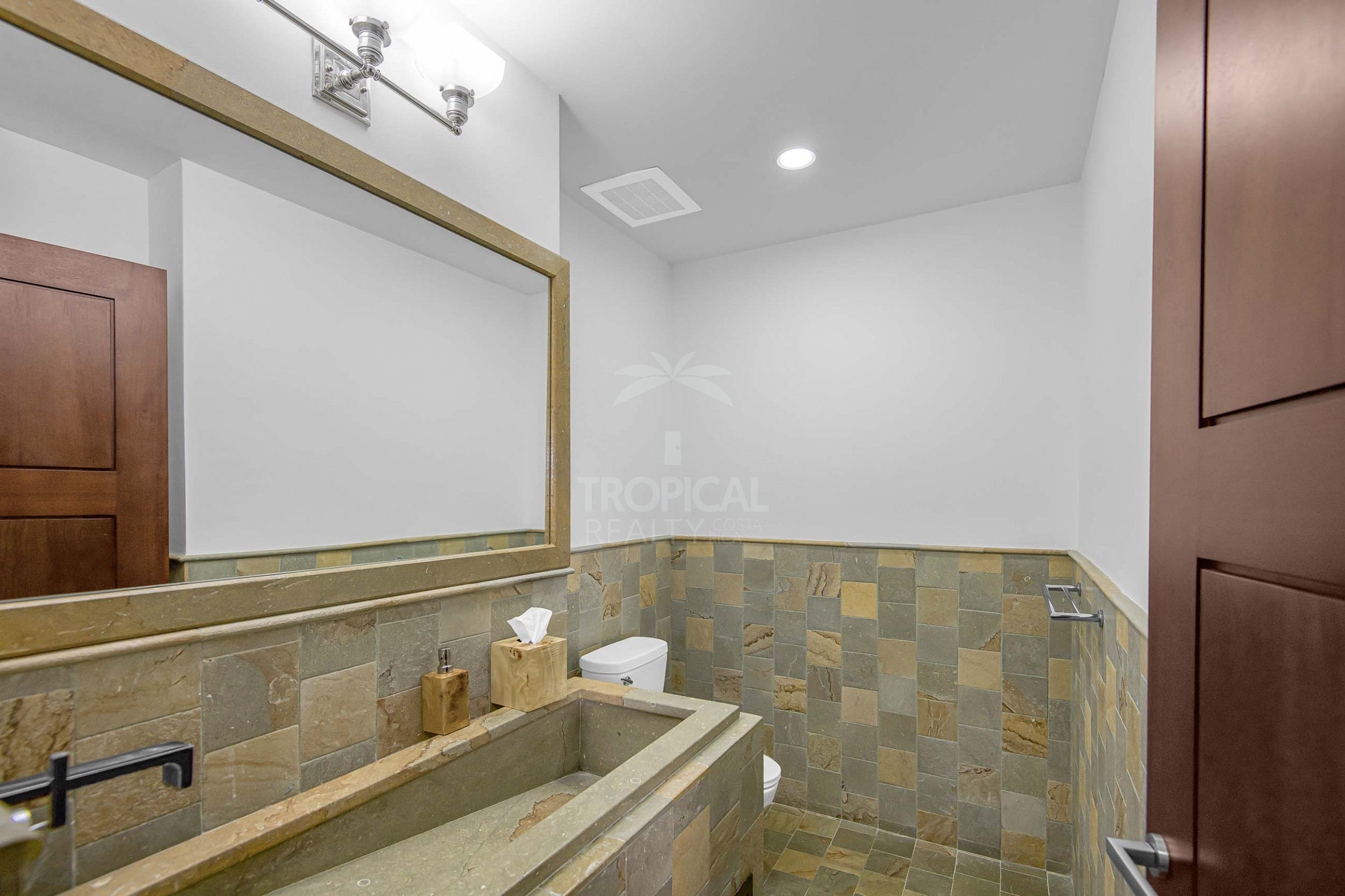 Luxury Apartment for Rent in Monte Plata, Escazú – 370 m² | Furnished | $6,000/Month