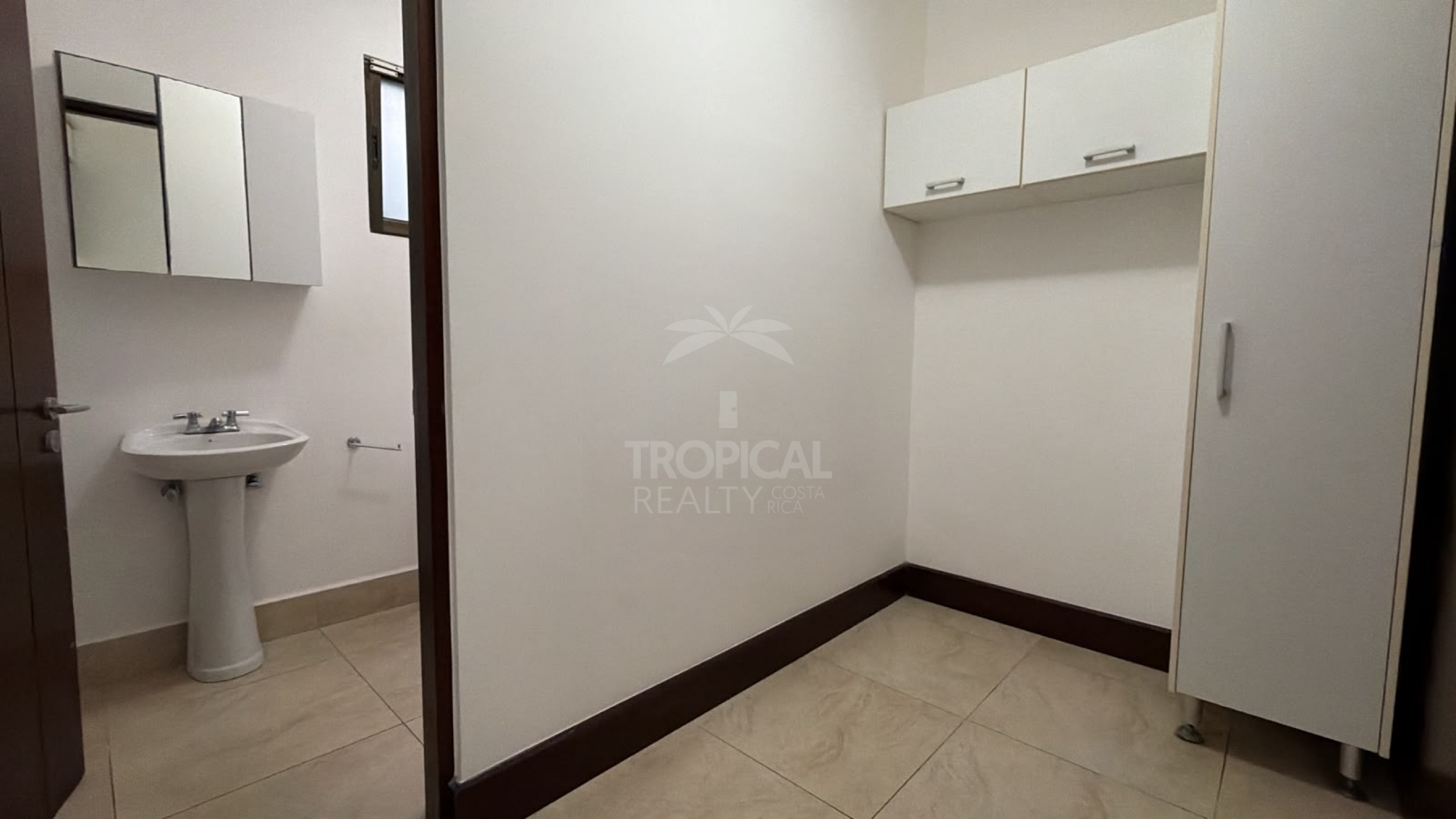 Luxury Living at Lomas del Valle Condominium