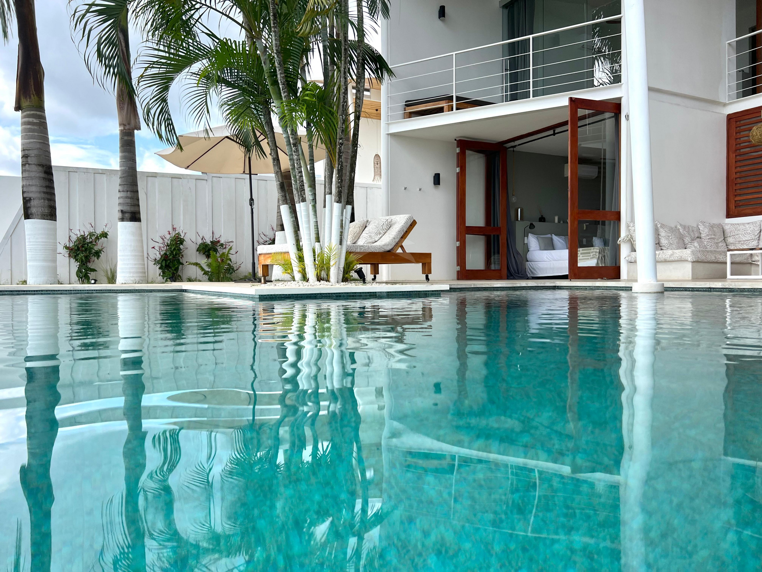 Luxury Ocean View Villa with Guest House – Santa Teresa