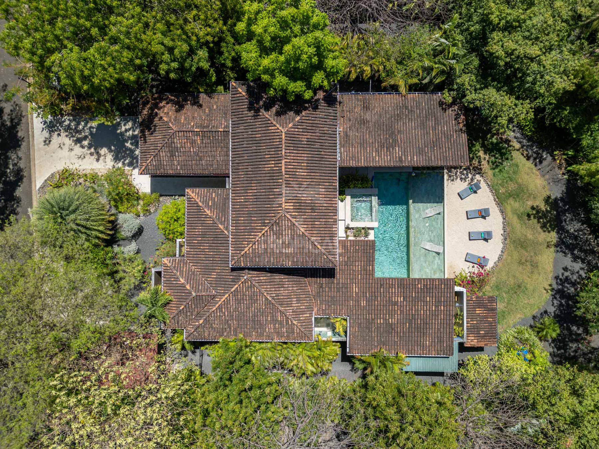 Luxury Beach Walk Villa for Sale in Hacienda Pinilla – Contemporary Tropical Design & Ultimate Privacy