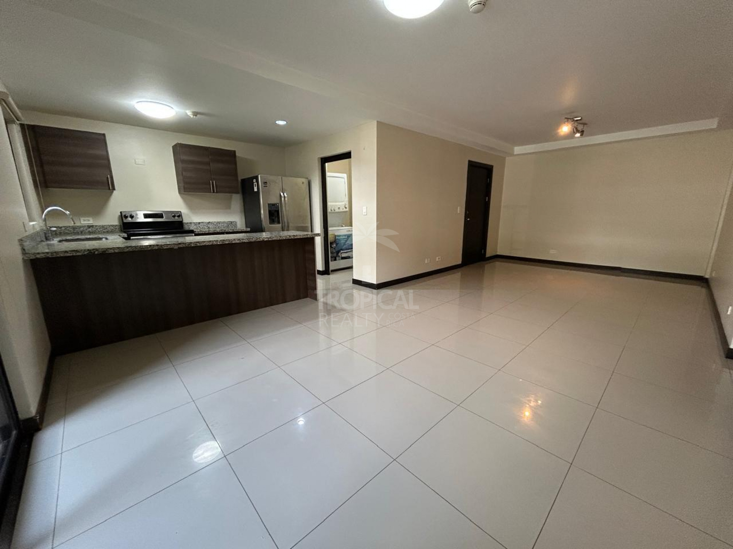 Apartment for Rent in Brasil de Santa Ana – 2 Bedrooms