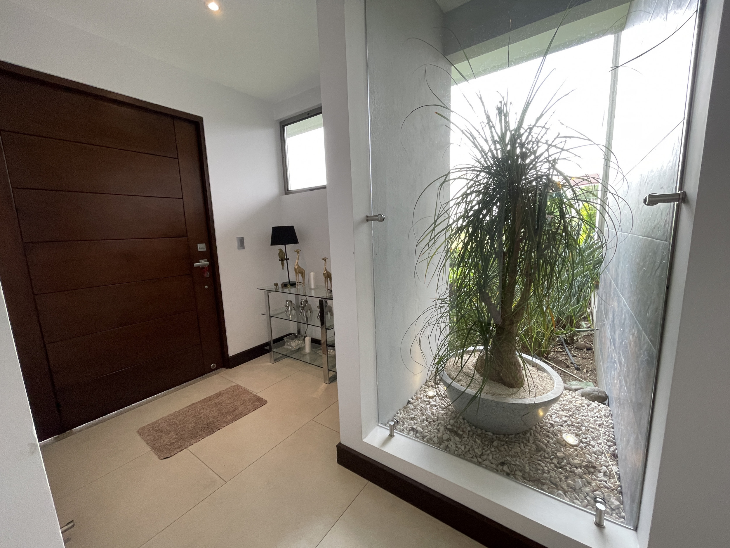 Beautiful House for Sale in Gated Community - Hacienda Los Reyes