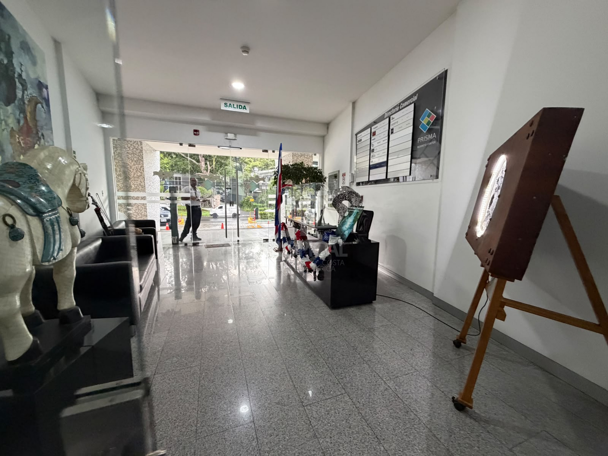Oficina Corporativa de 90 m² en Alquiler en Prisma, Escazú