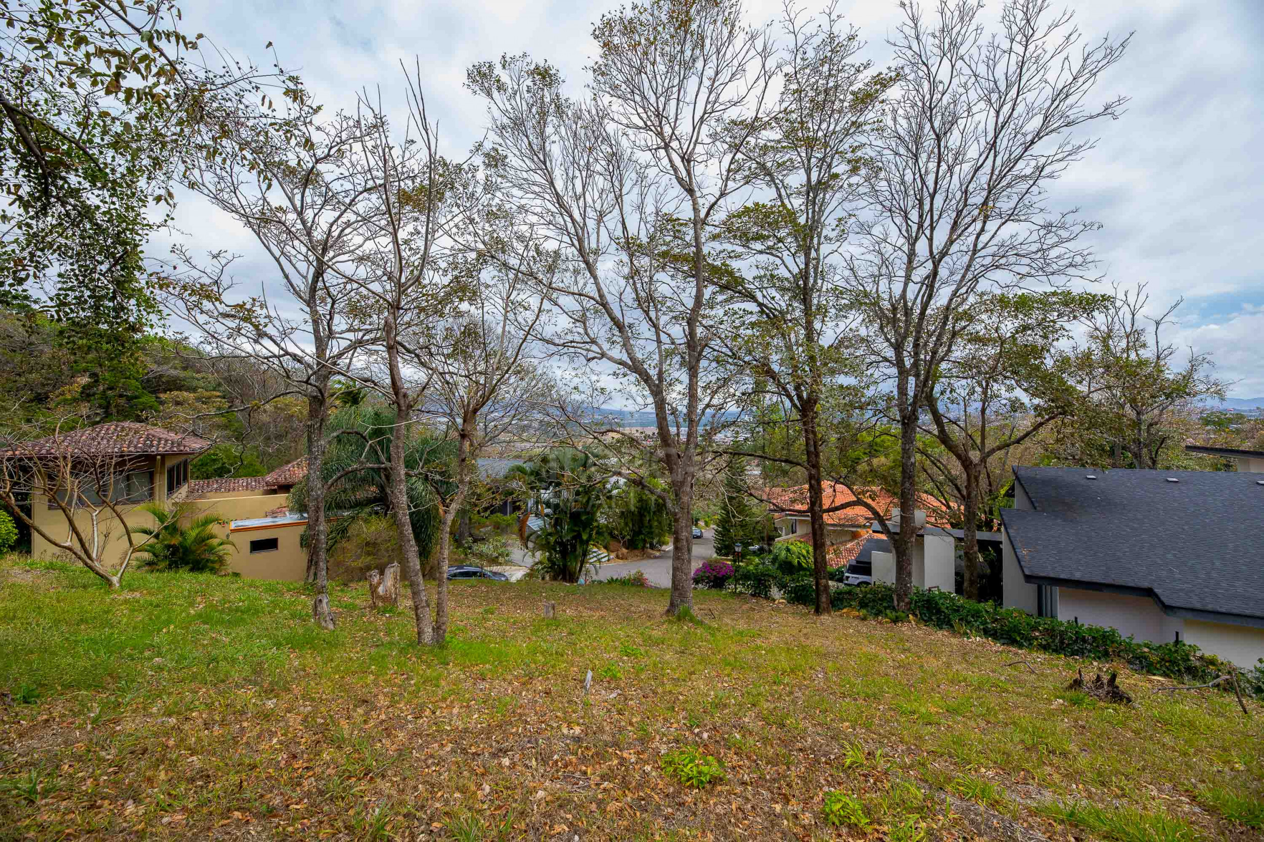 Exclusive Lot with Panoramic Views in Hacienda El Cocoy, Guachipelín – Privacy, Luxury & Prime Location