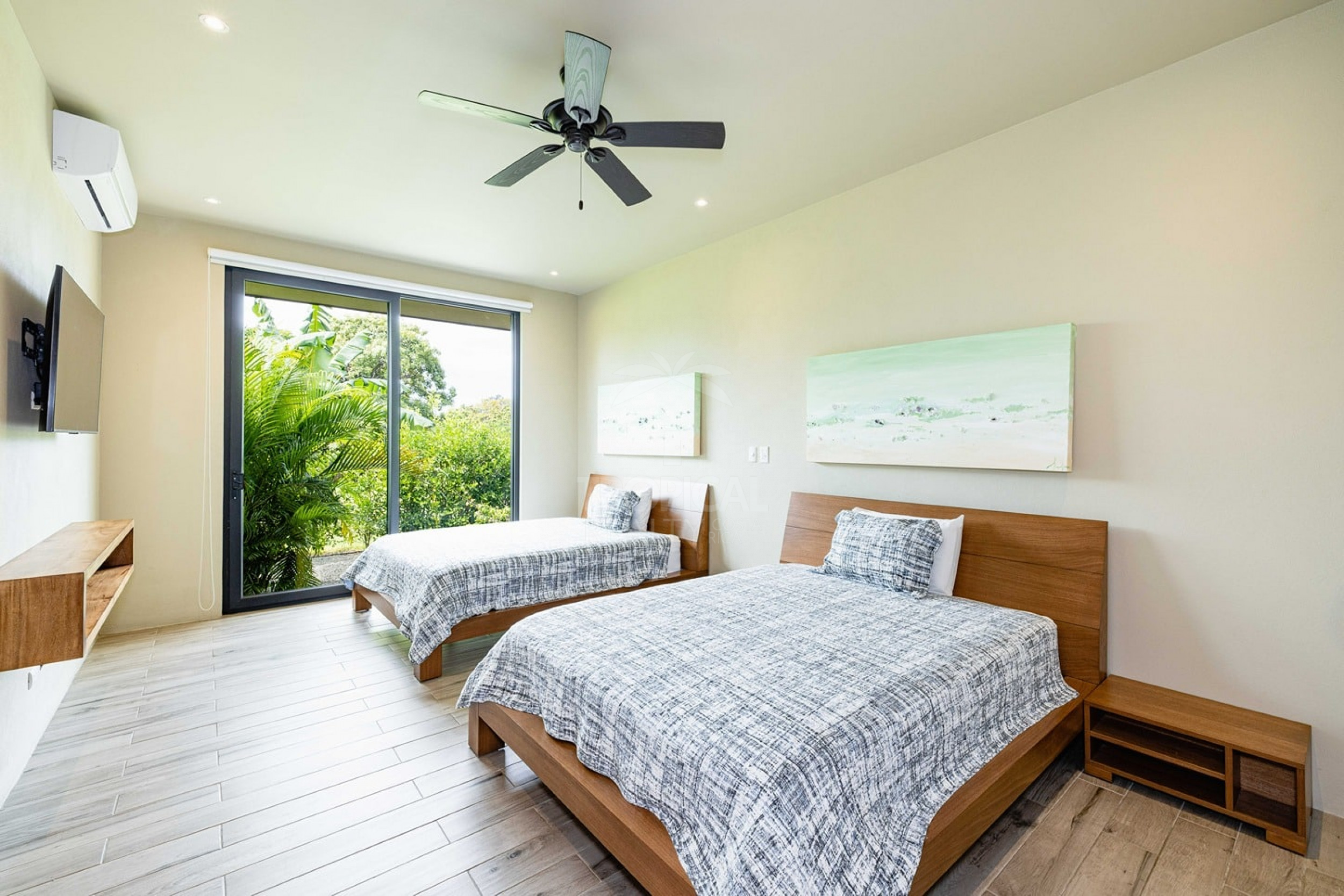 Luxury Golf Front Home in Hacienda Pinilla – Contemporary Tropical Design with Private Pool