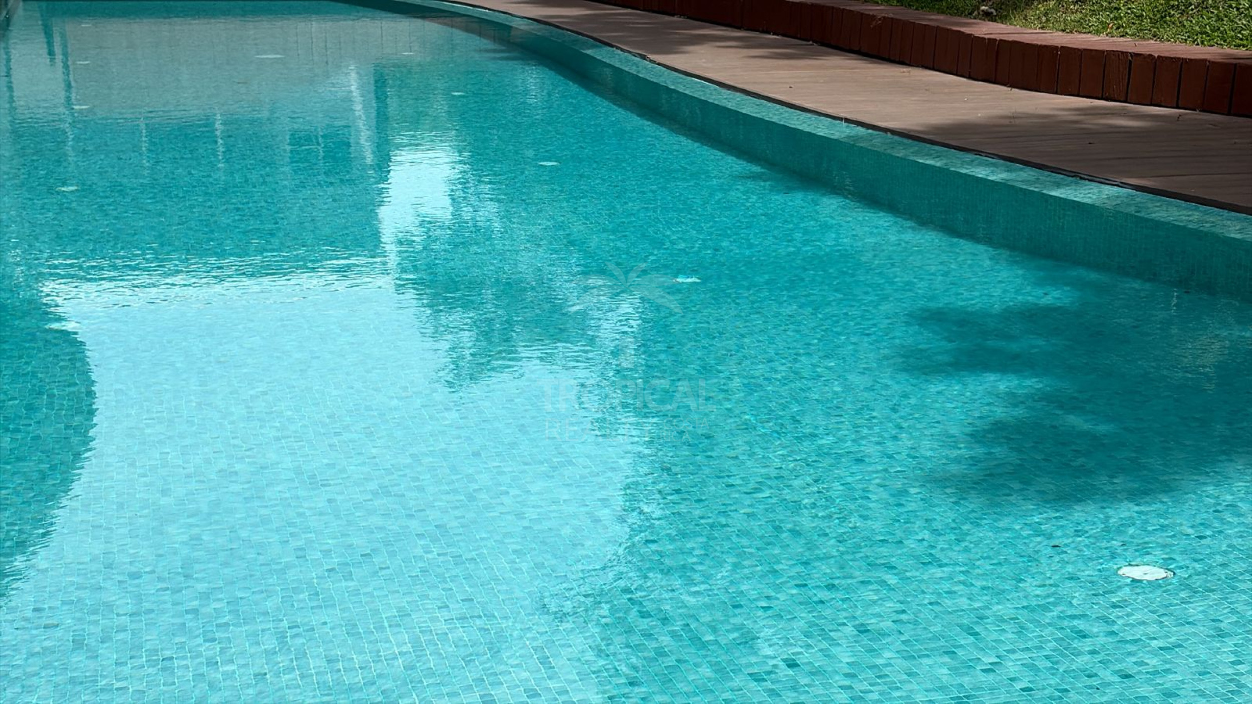 Contemporary Townhome for Sale in Pozos de Santa Ana – Comfort, Location & Great Value