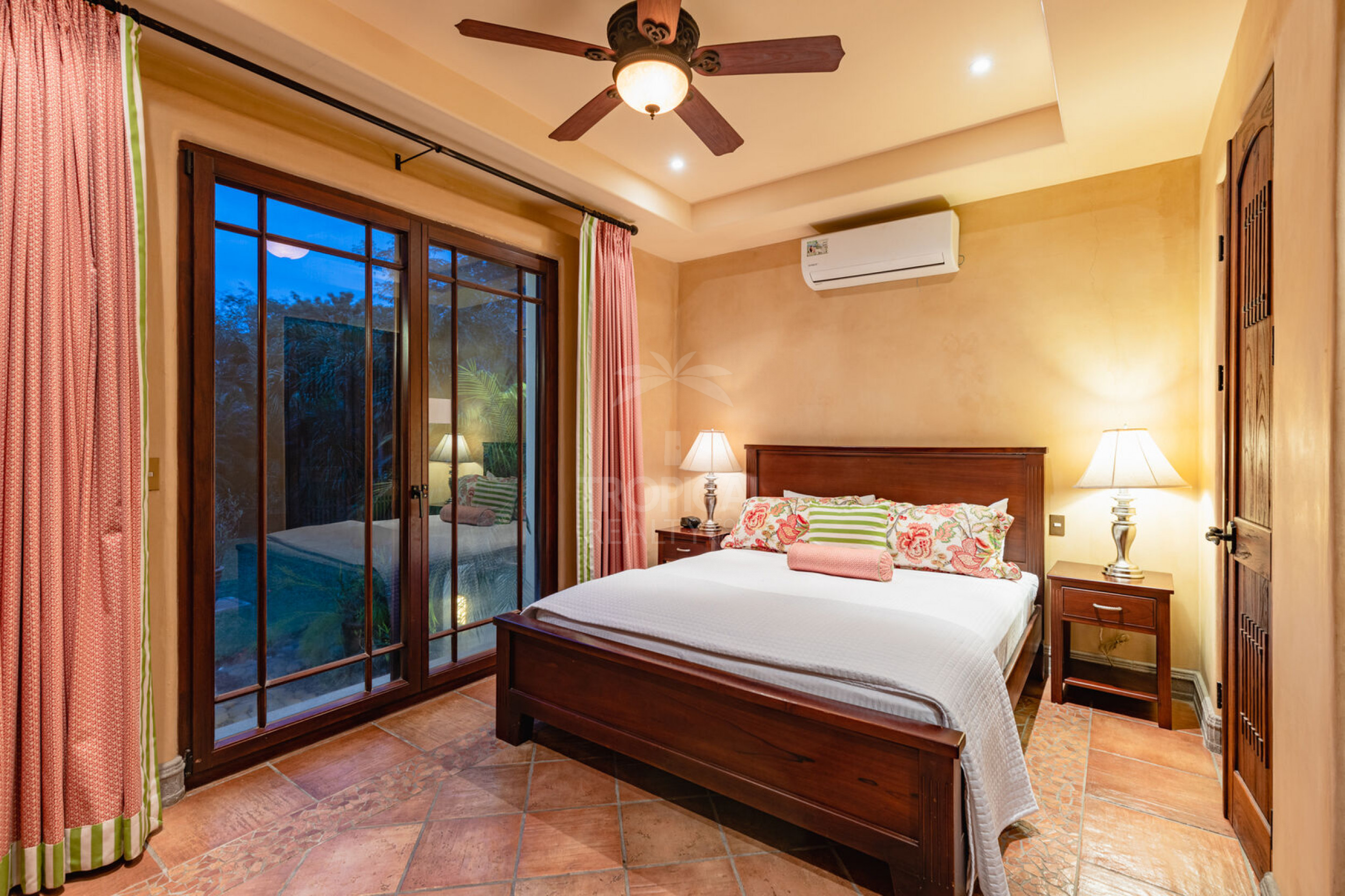 Luxury Spanish Colonial Home in Hacienda Pinilla – Infinity Pool & Resort Living