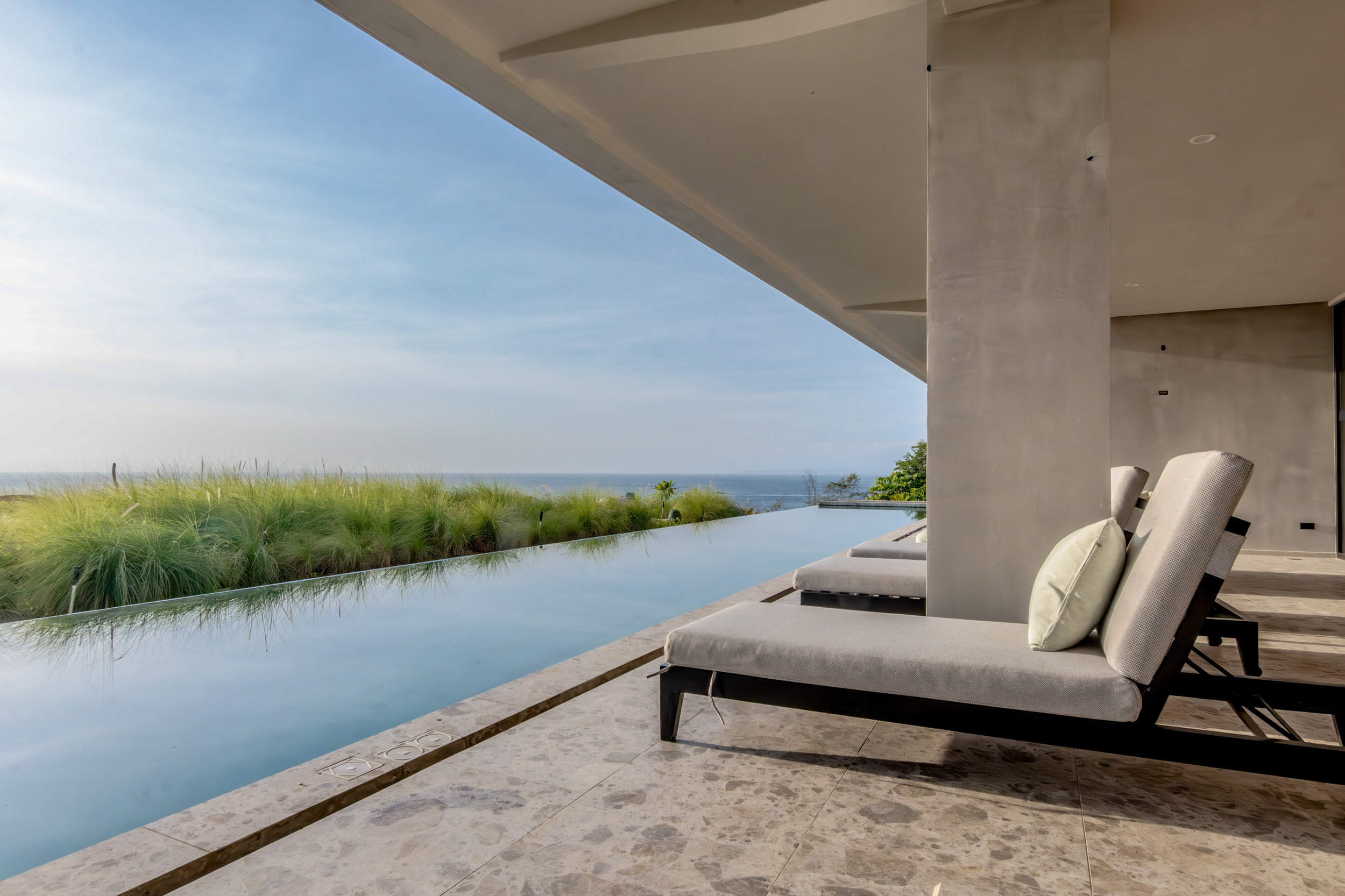 Luxurious Beachfront Apartment for Sale in Herradura, Puntarenas: Nerea Apartments