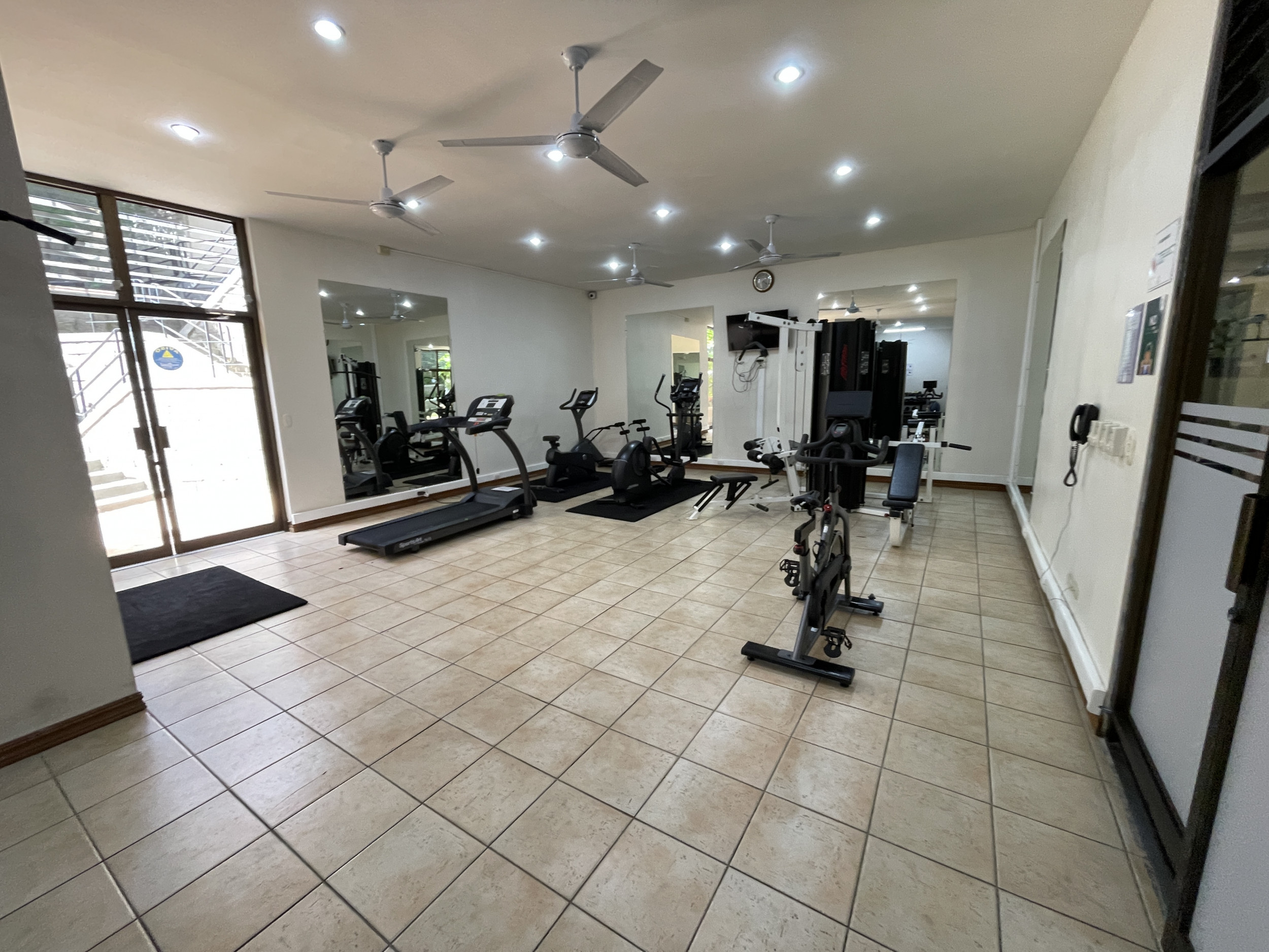 Prime Escazu: Reconfigurable 2BR in Condado del Country SOLD