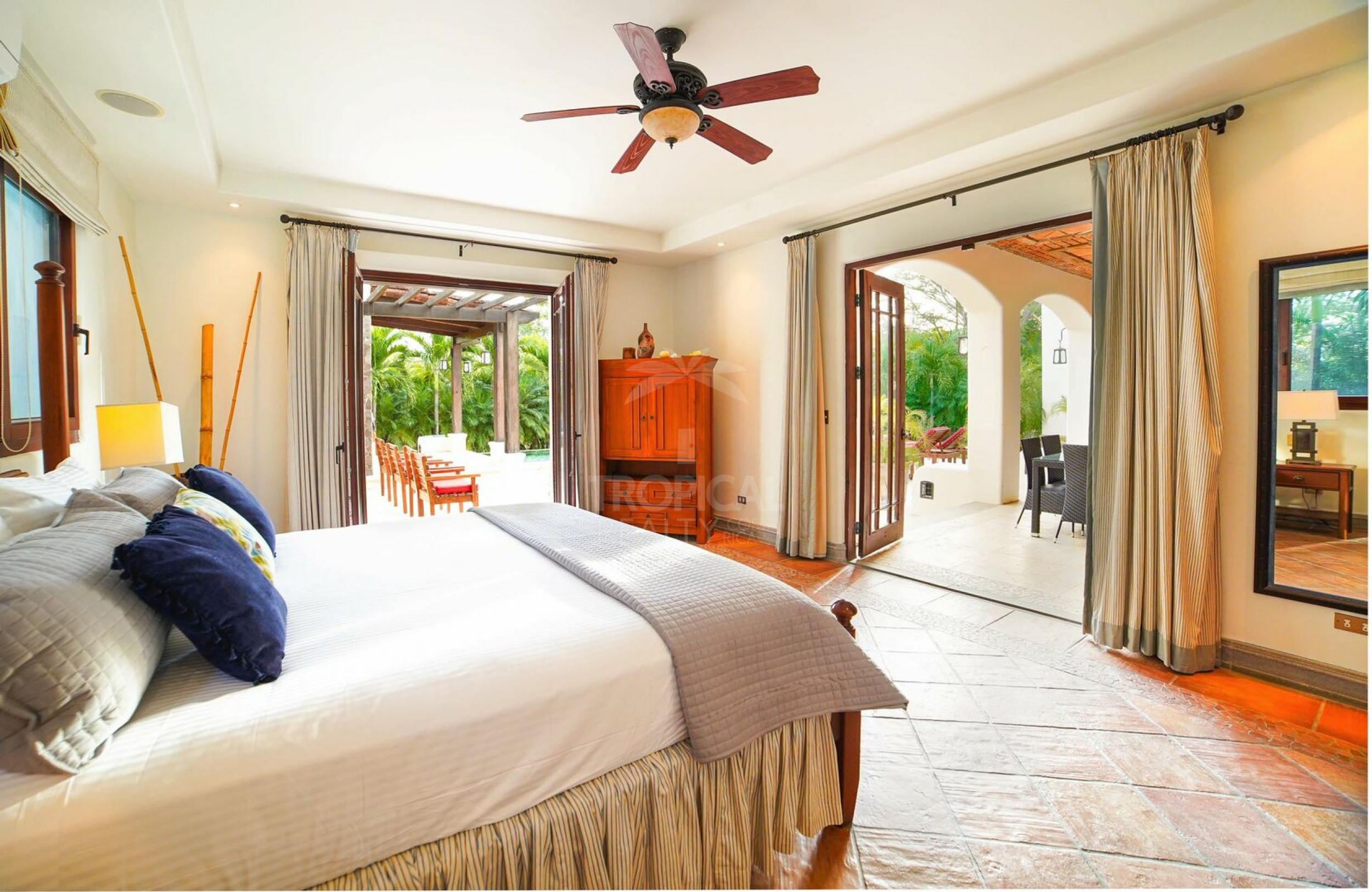 Luxury Spanish Colonial Home in Hacienda Pinilla – Infinity Pool & Resort Living