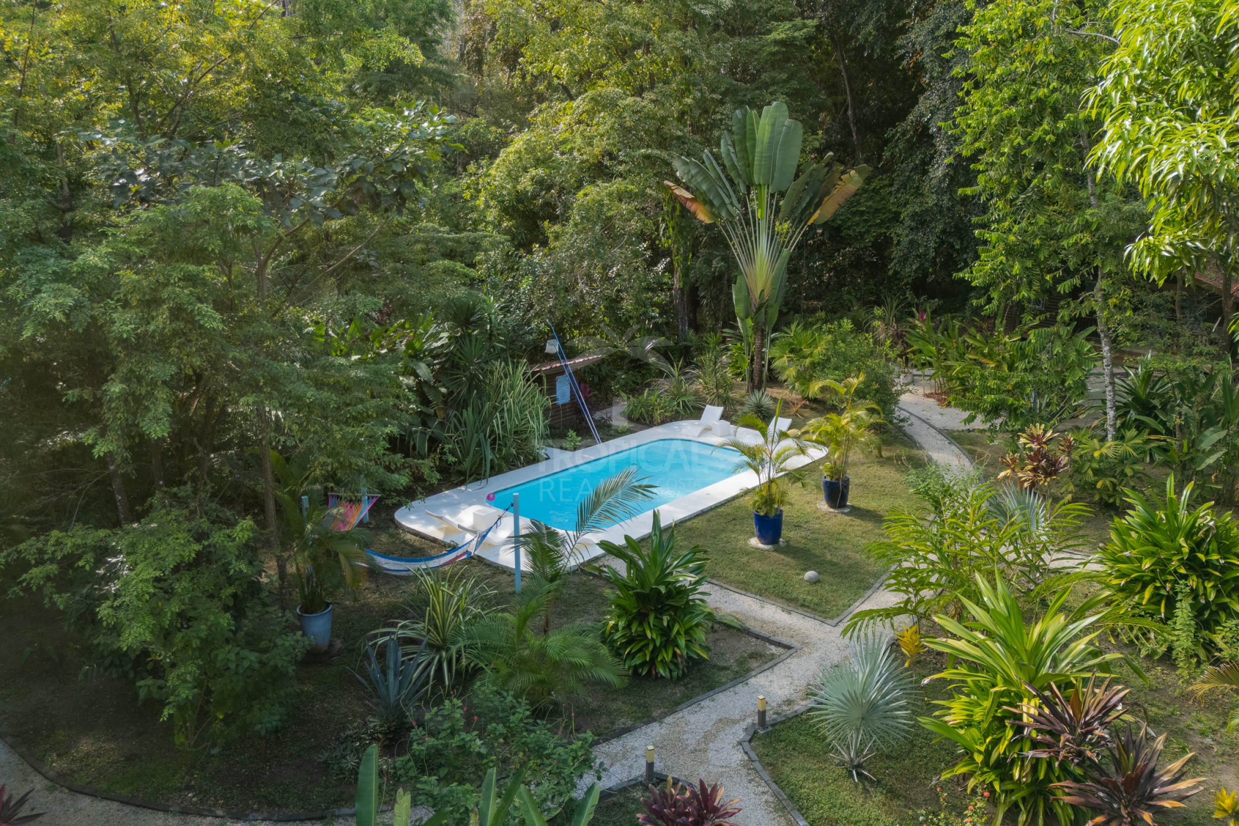 Cabañas en Venta en Montezuma | Inversión Turnkey cerca de Los Cedros