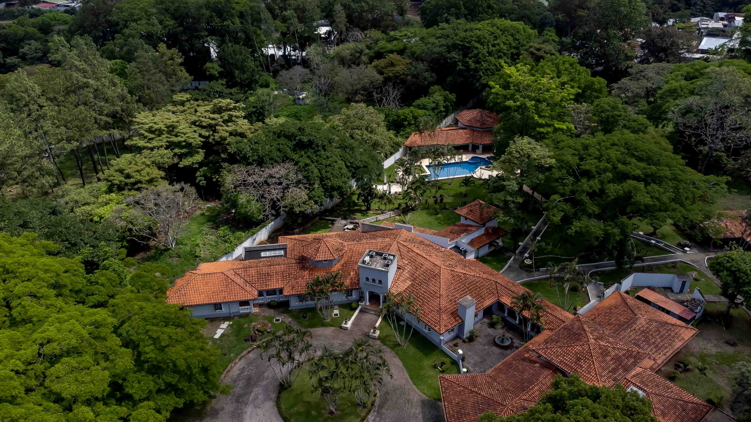 Resort-Style Luxury Villa in Turrucares, Alajuela: Your Dream Home Awaits!