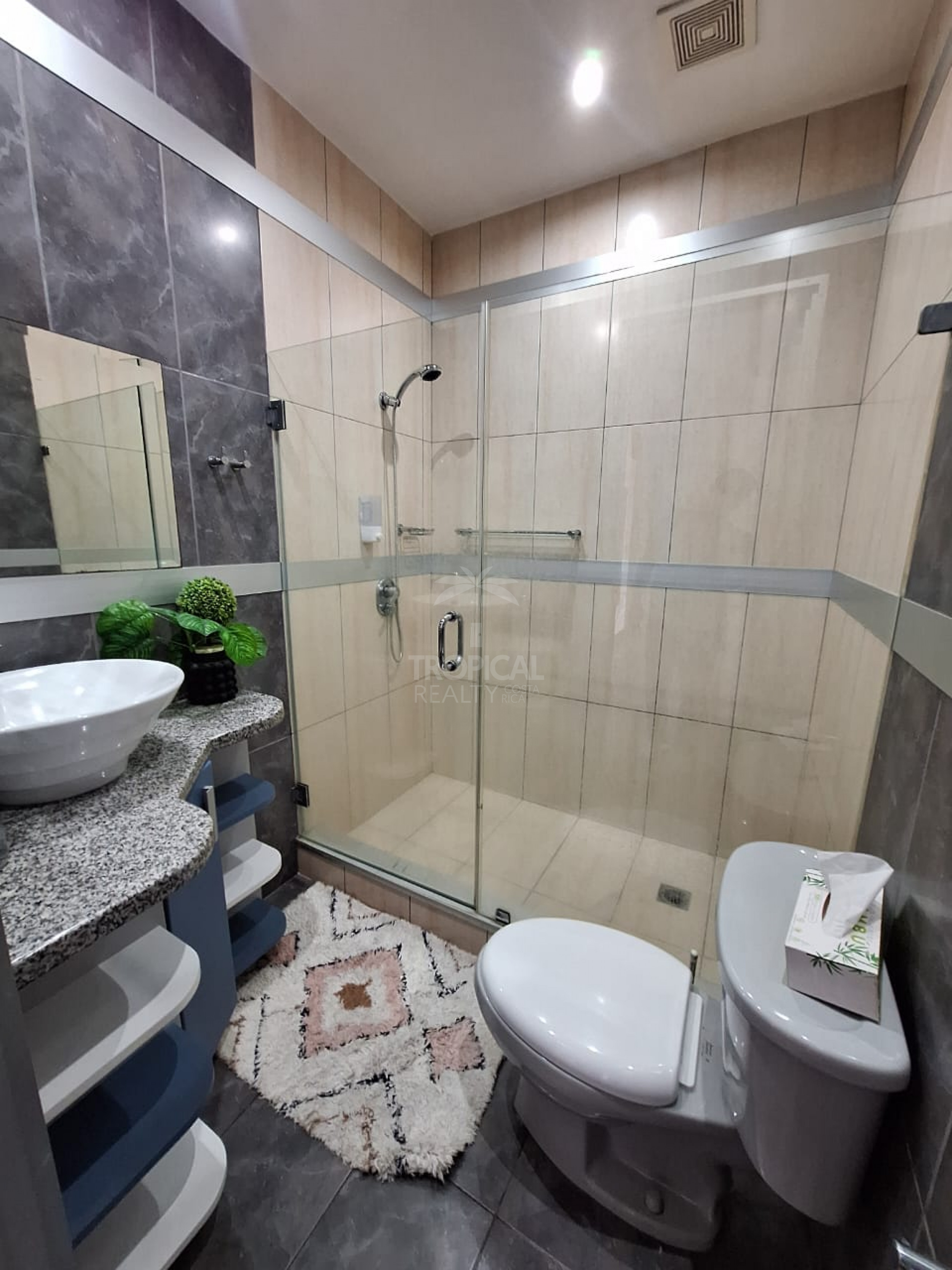 Escazu apartment for rent furnished