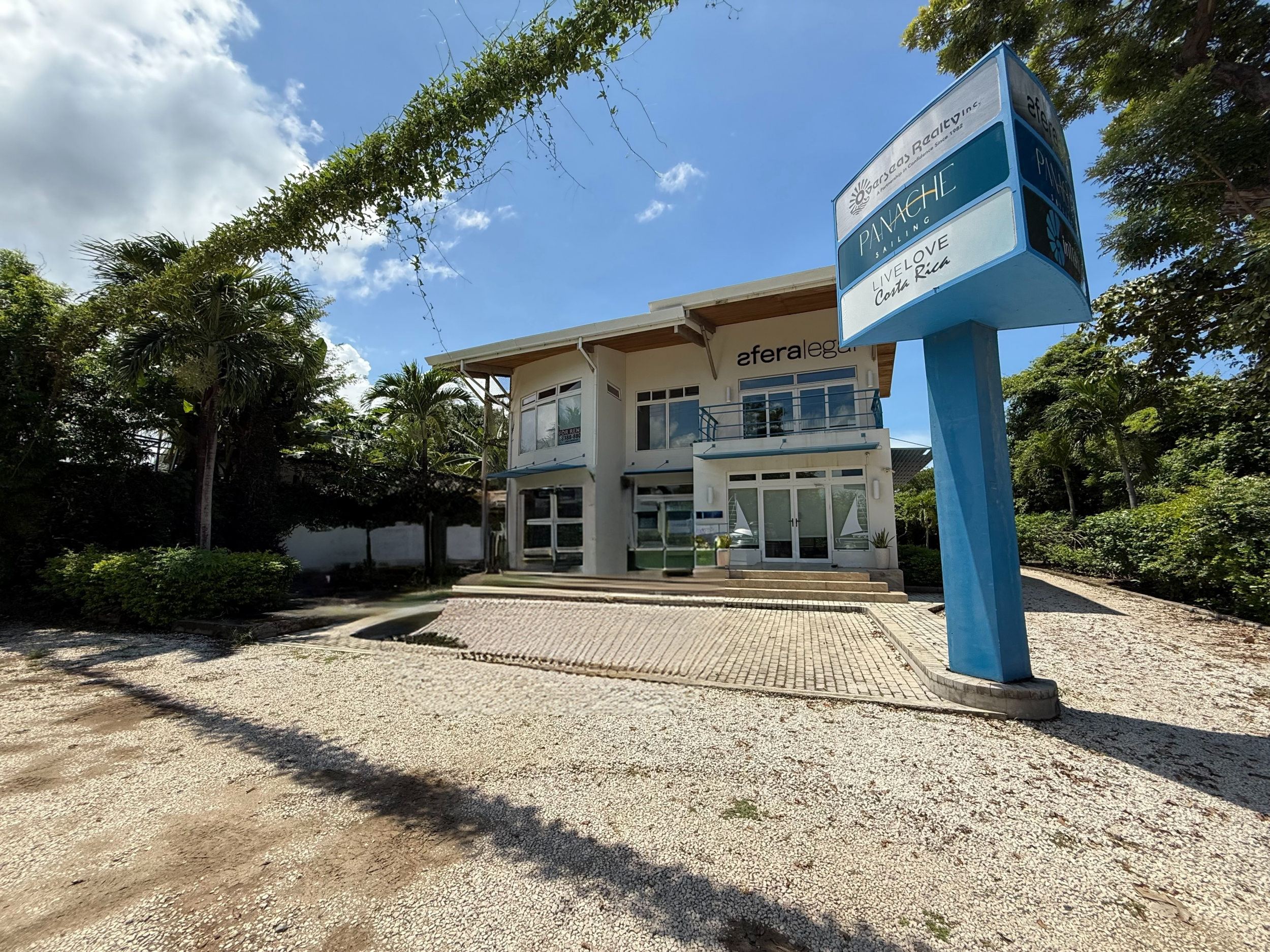 Flamingo Beach All-Inclusive Executive Office for rent