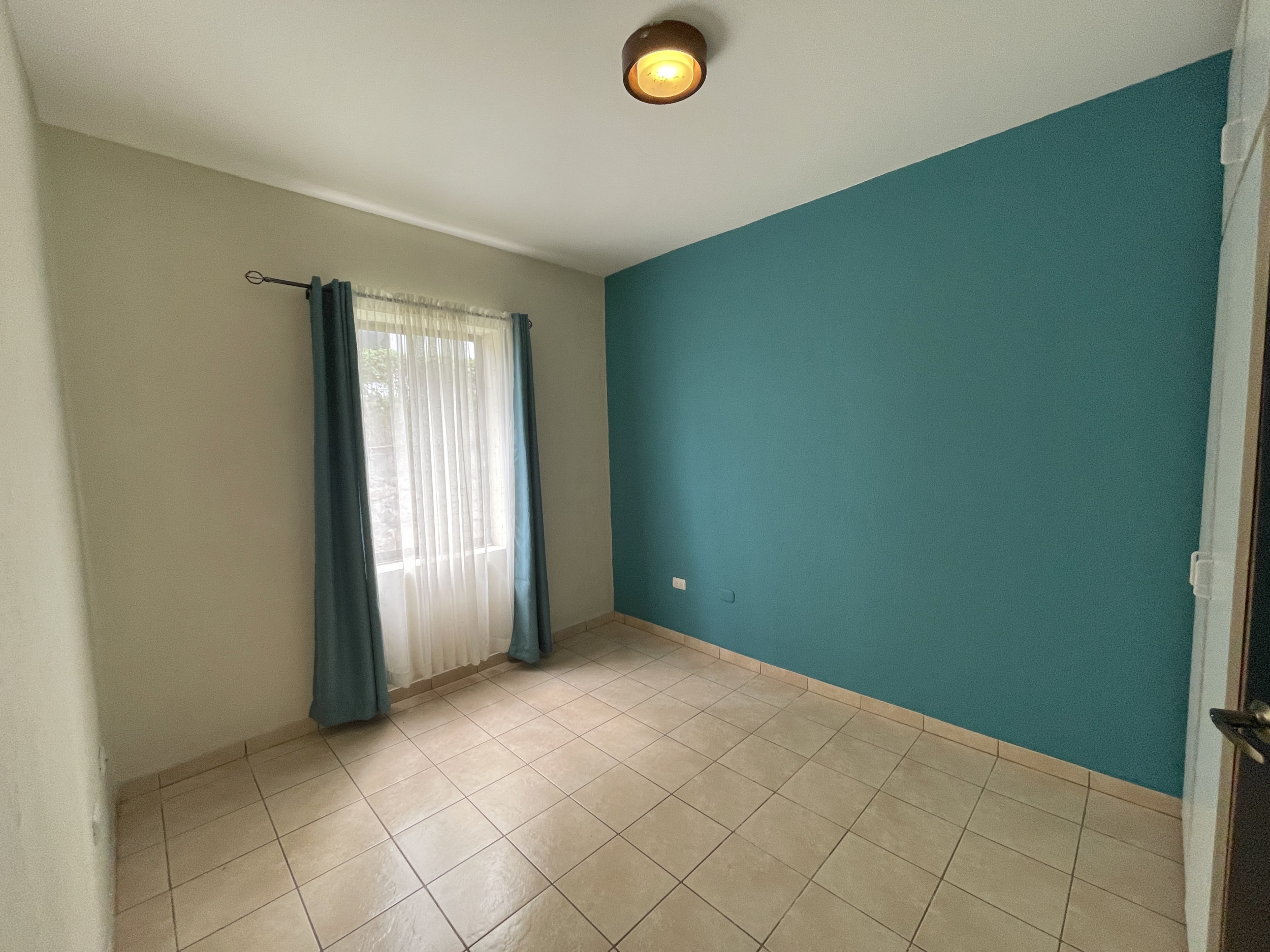 SOLD Single-story house for sale Hacienda Los Reyes