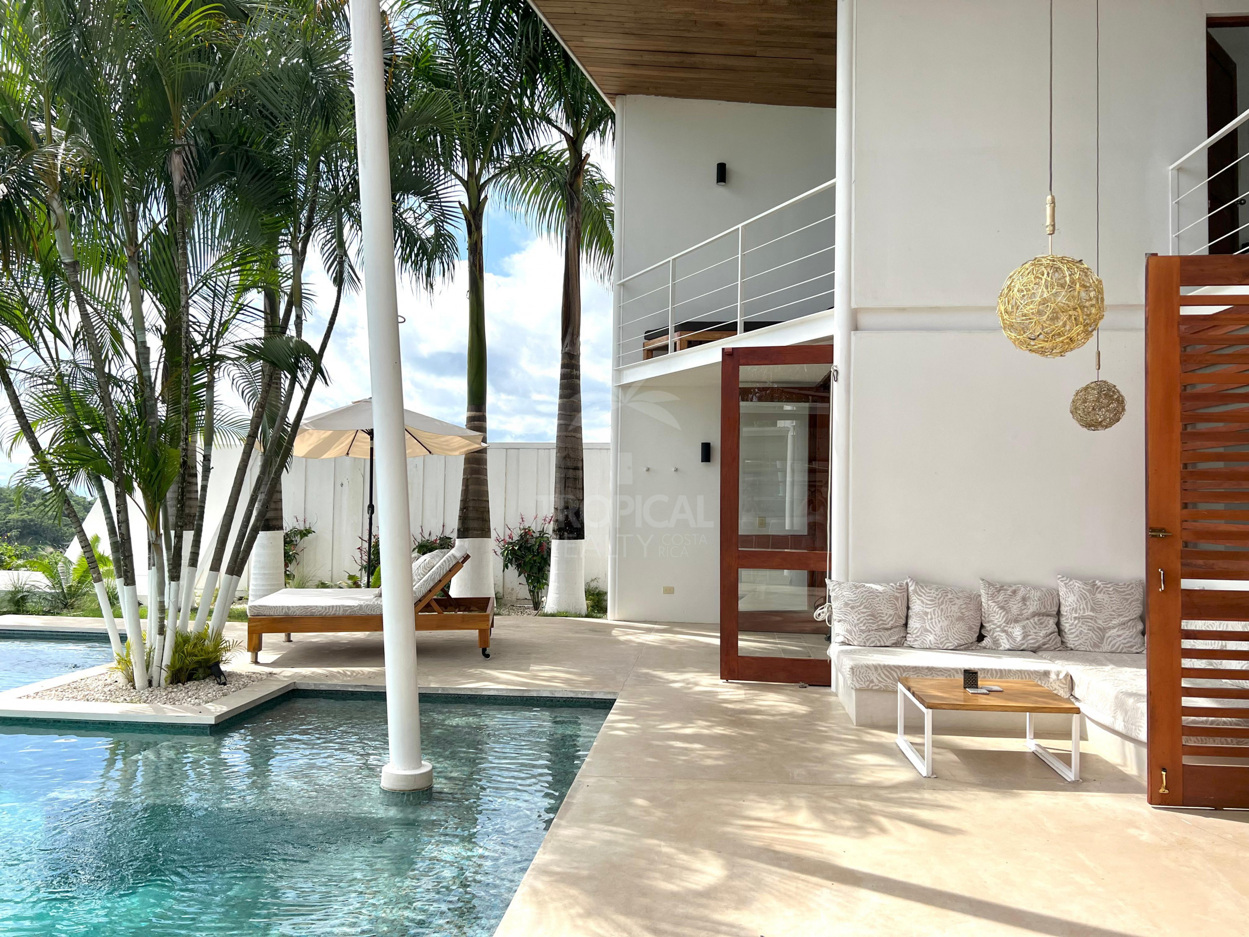 Luxury Ocean View Villa with Guest House – Santa Teresa