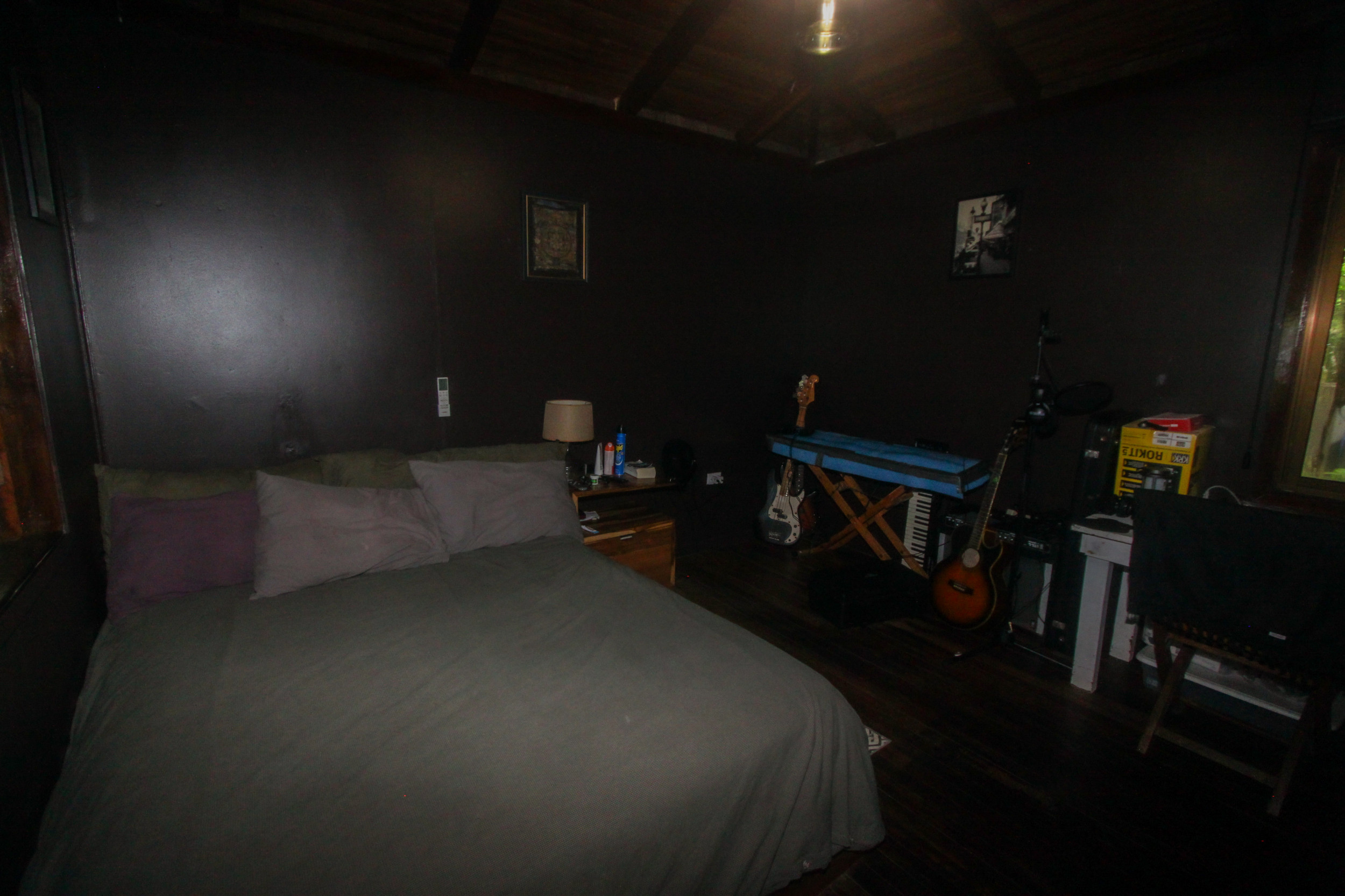 Beachfront house for rent in Santa Teresa