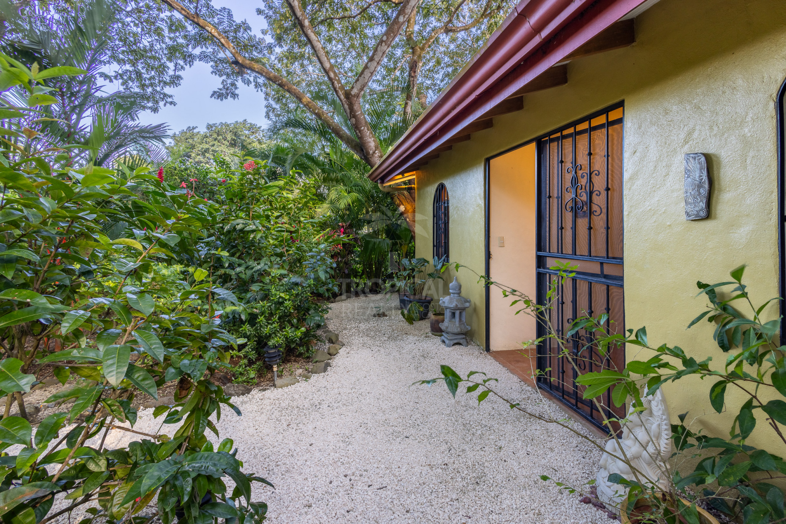 Propiedad con Vista al Mar en Venta en Montezuma, Costa Rica
