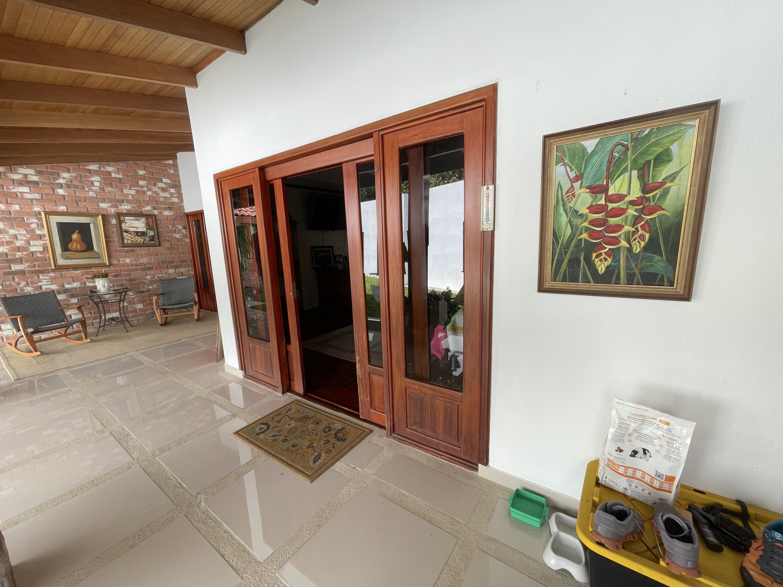 One story house for sale in gated community Santa Ana SOLD