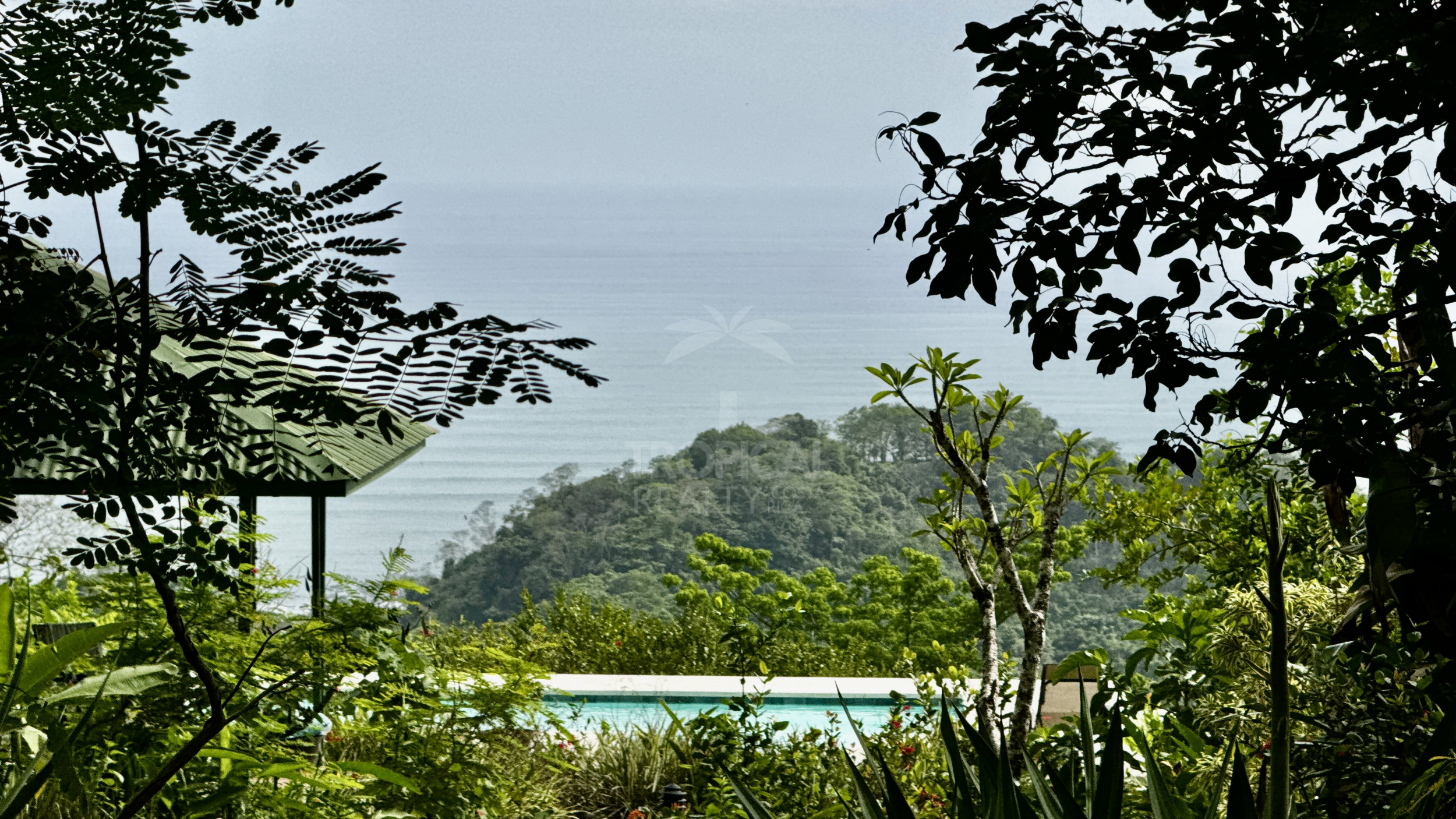 3-BR Independent Home with Ocean-View Pool Santa Teresa