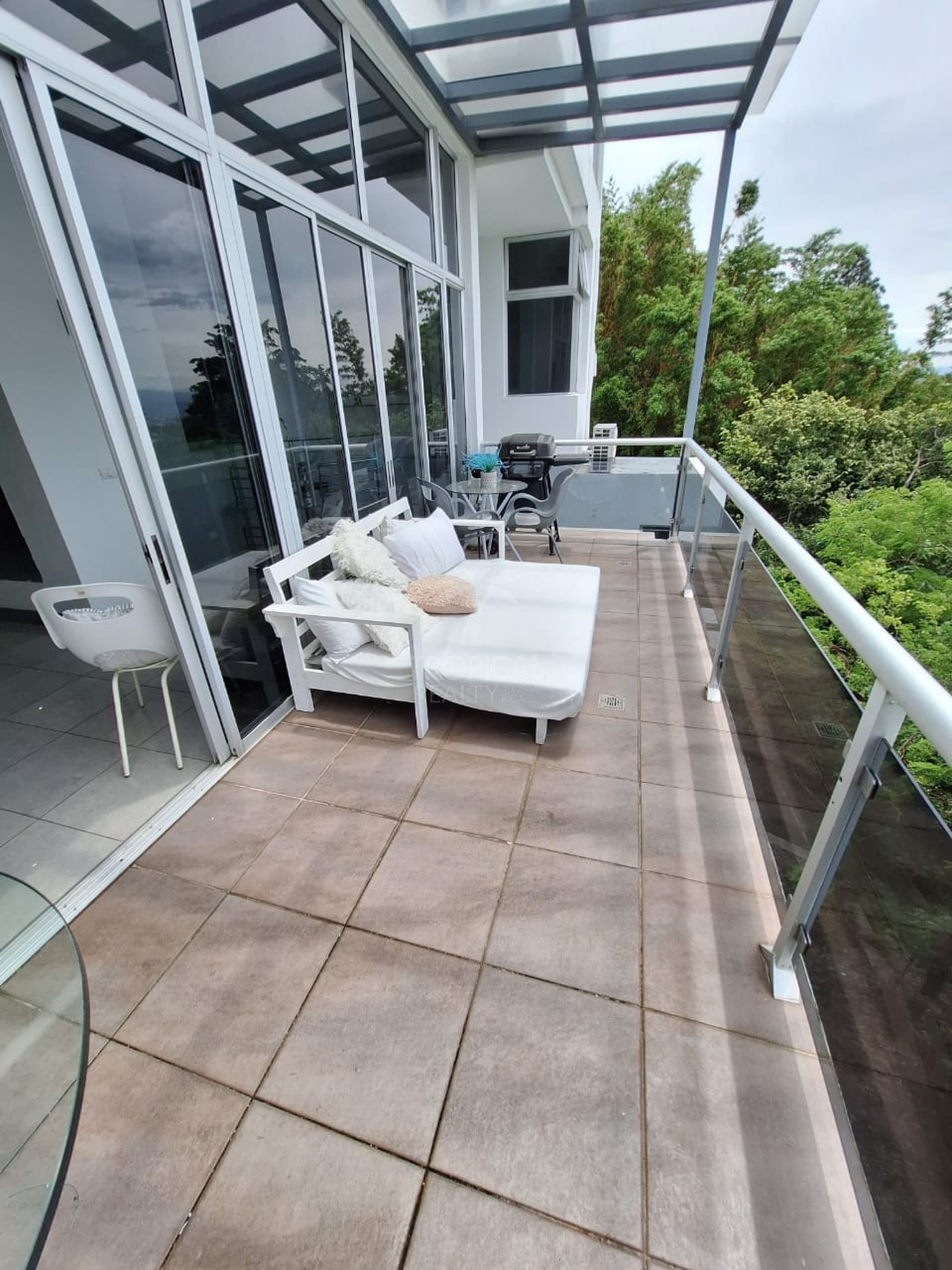 Escazu apartment for rent furnished