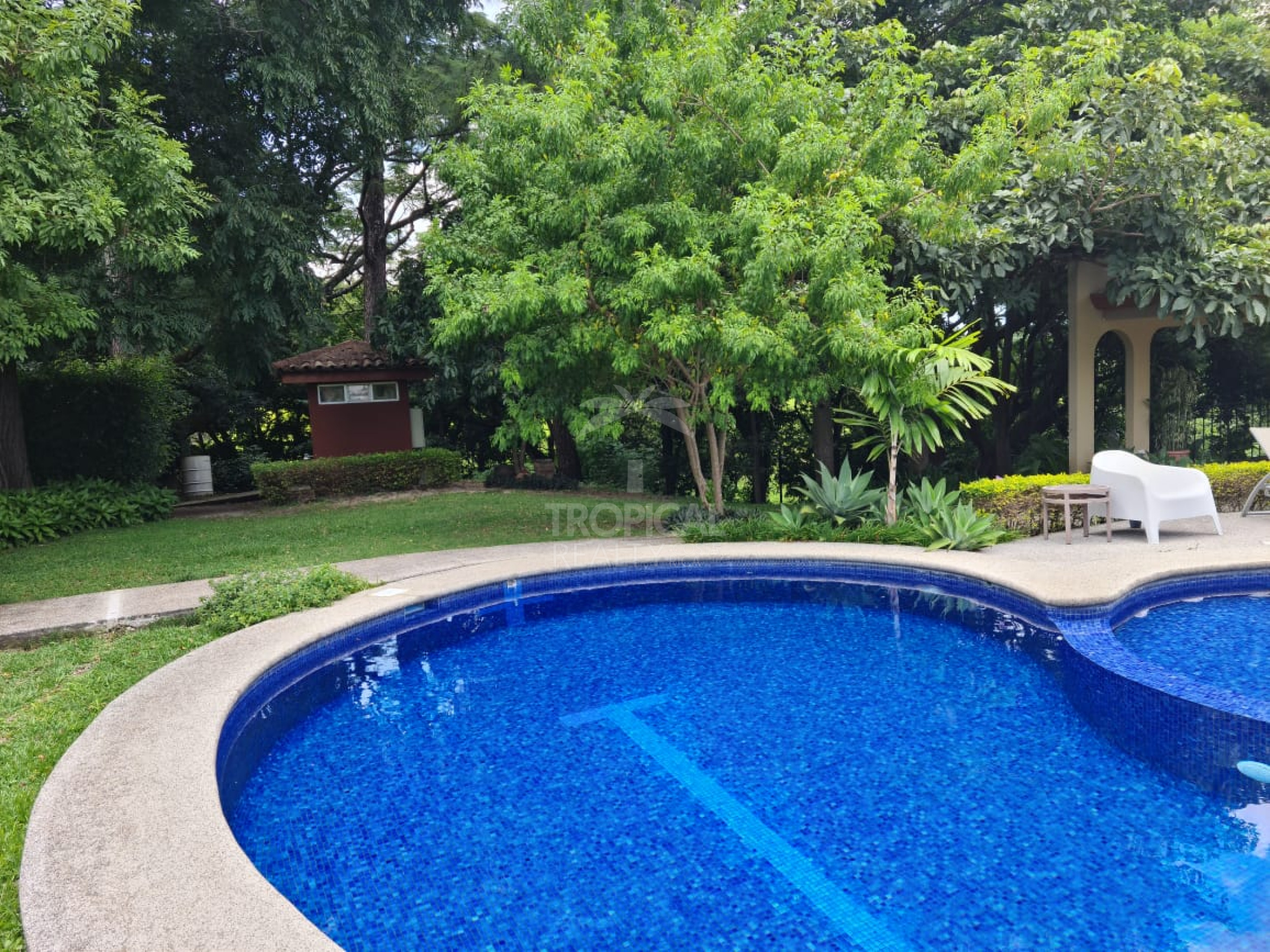 Single-Story Home for Sale in Bosque Dorado Condominium, Santa Ana – SOLD