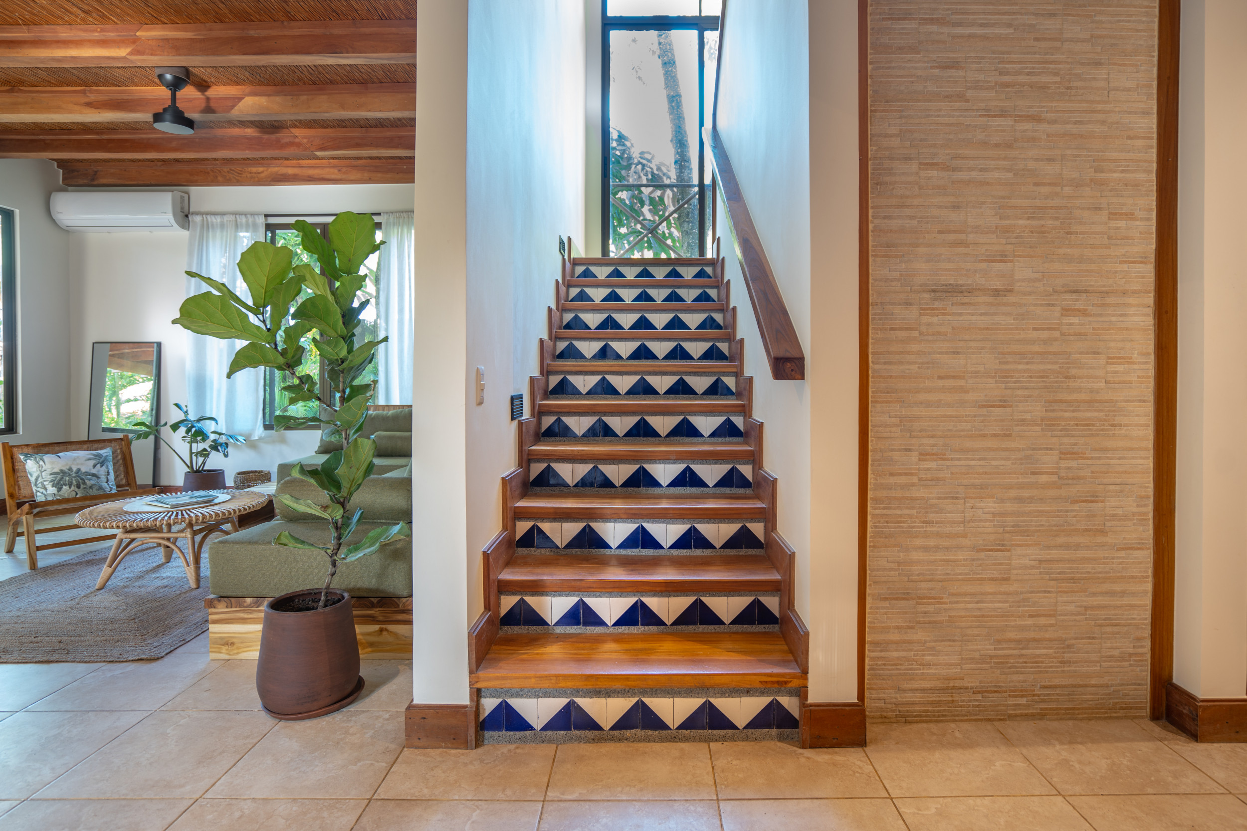 Stunning Beach House for Sale Near Playa Hermosa, Santa Teresa