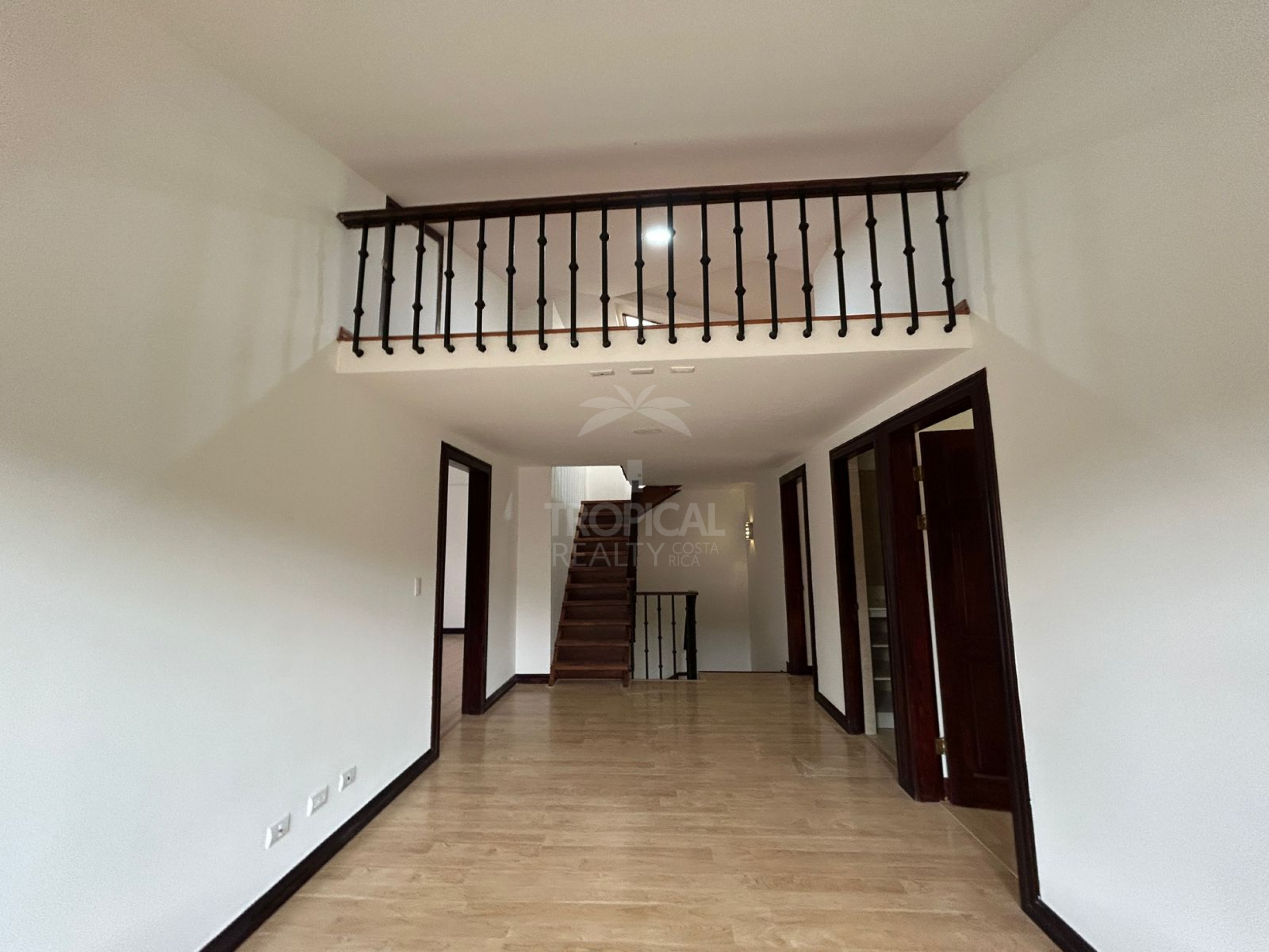House for Sale in Escazú Gated Community Near World Gym – 3 Bedrooms, Office & Private Garden