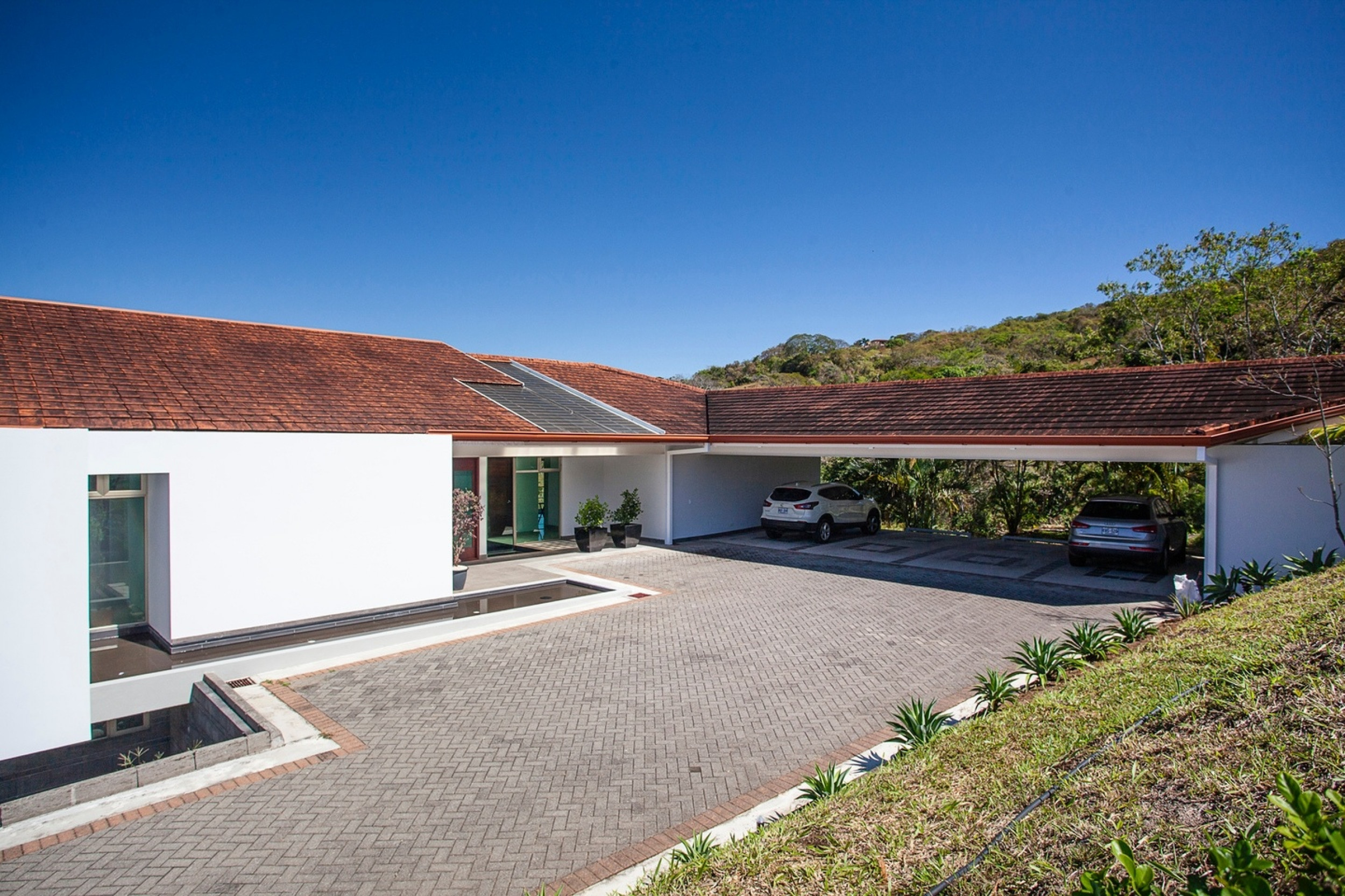 Casa Rocagua for sale, Ciudad Colón SOLD