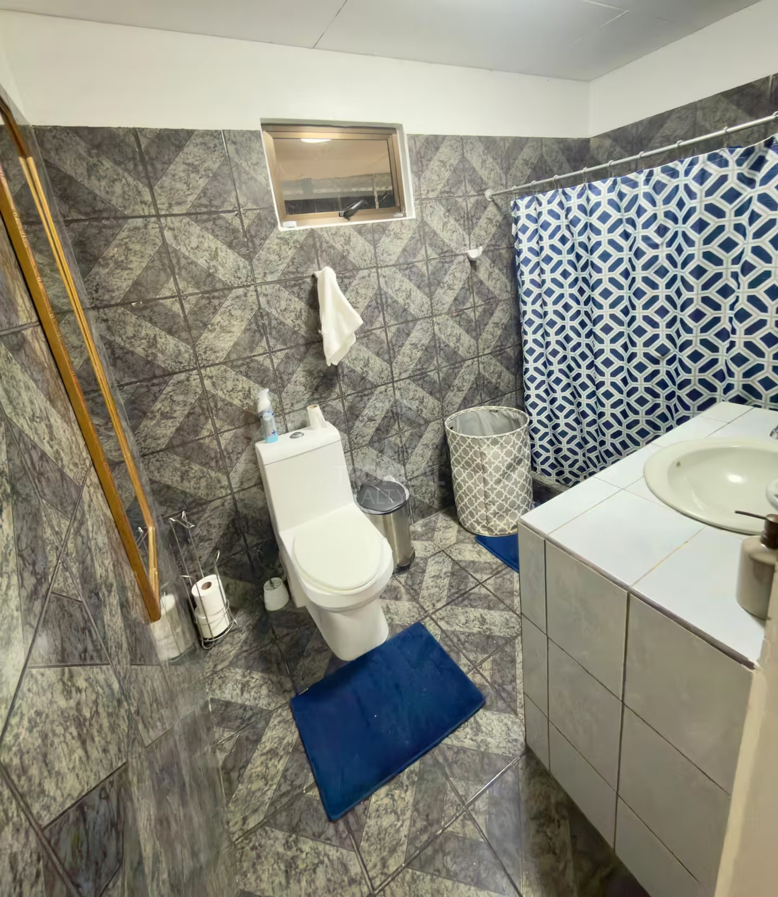 Smart Home for Sale in Ciudad Colón, Mora – Costa Rica | 608 m² Lot with Office & Deck