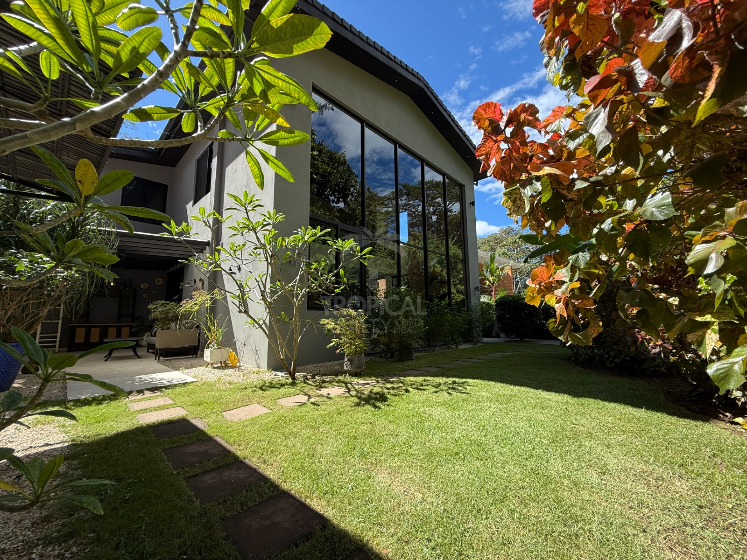 Modern 3-Bedroom Loft for Sale in Playa Potrero | Sold