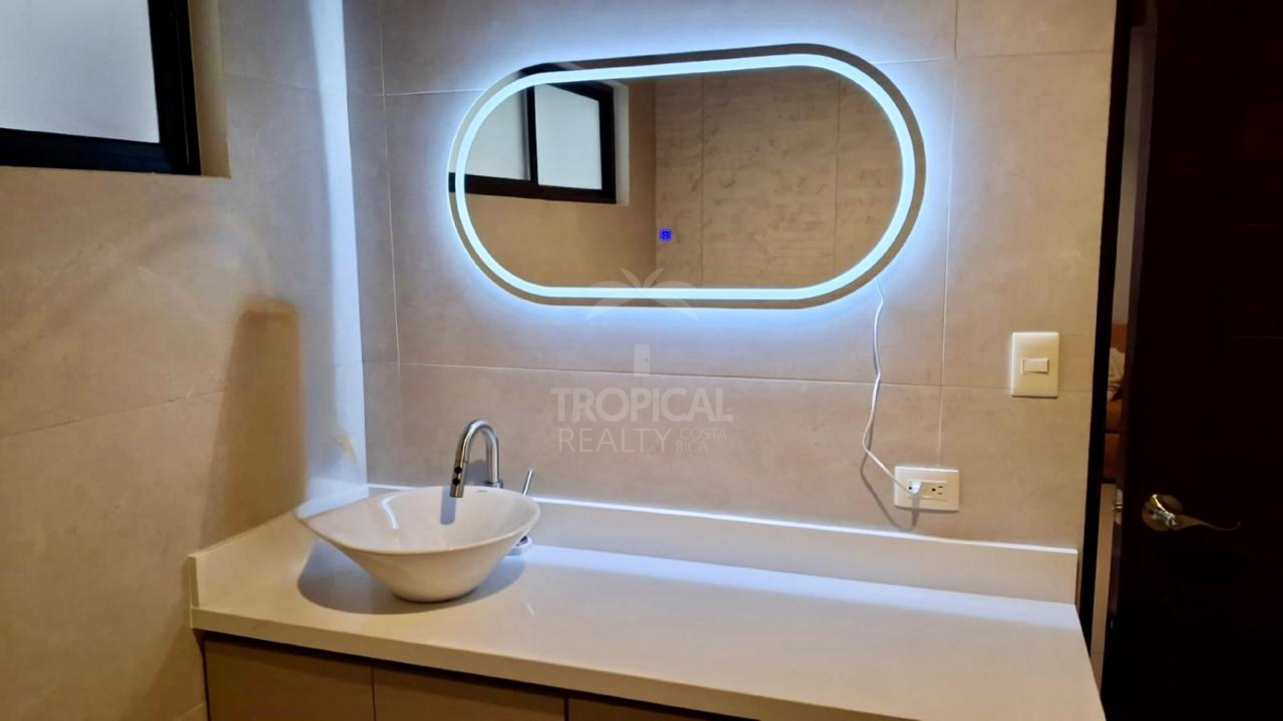 Unique Residence for Sale in Ciudad Hacienda Los Reyes: SOLD