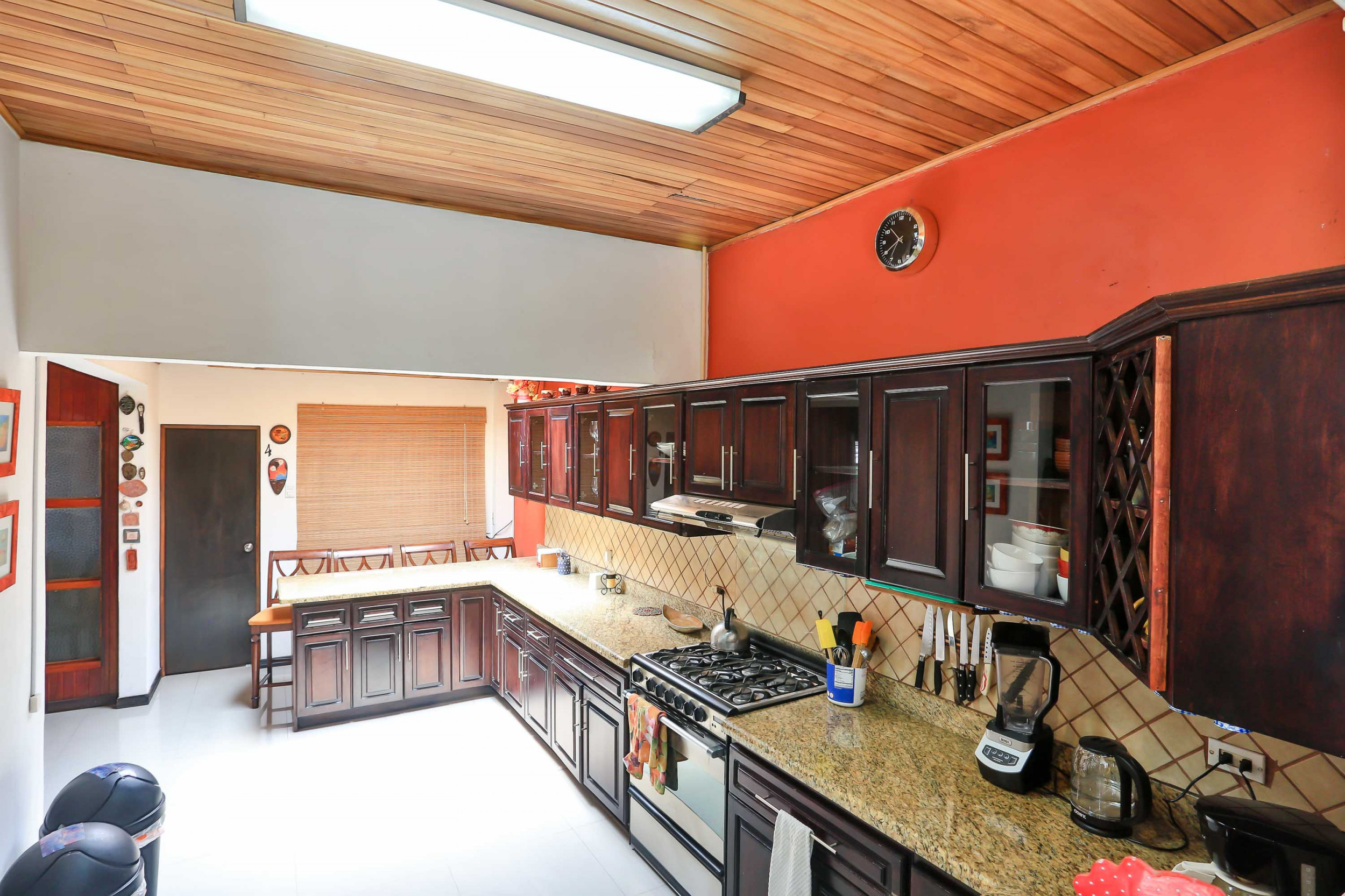 In Escazú Charming Bed & Breakfast Property for Sale Near Paco, SOLD