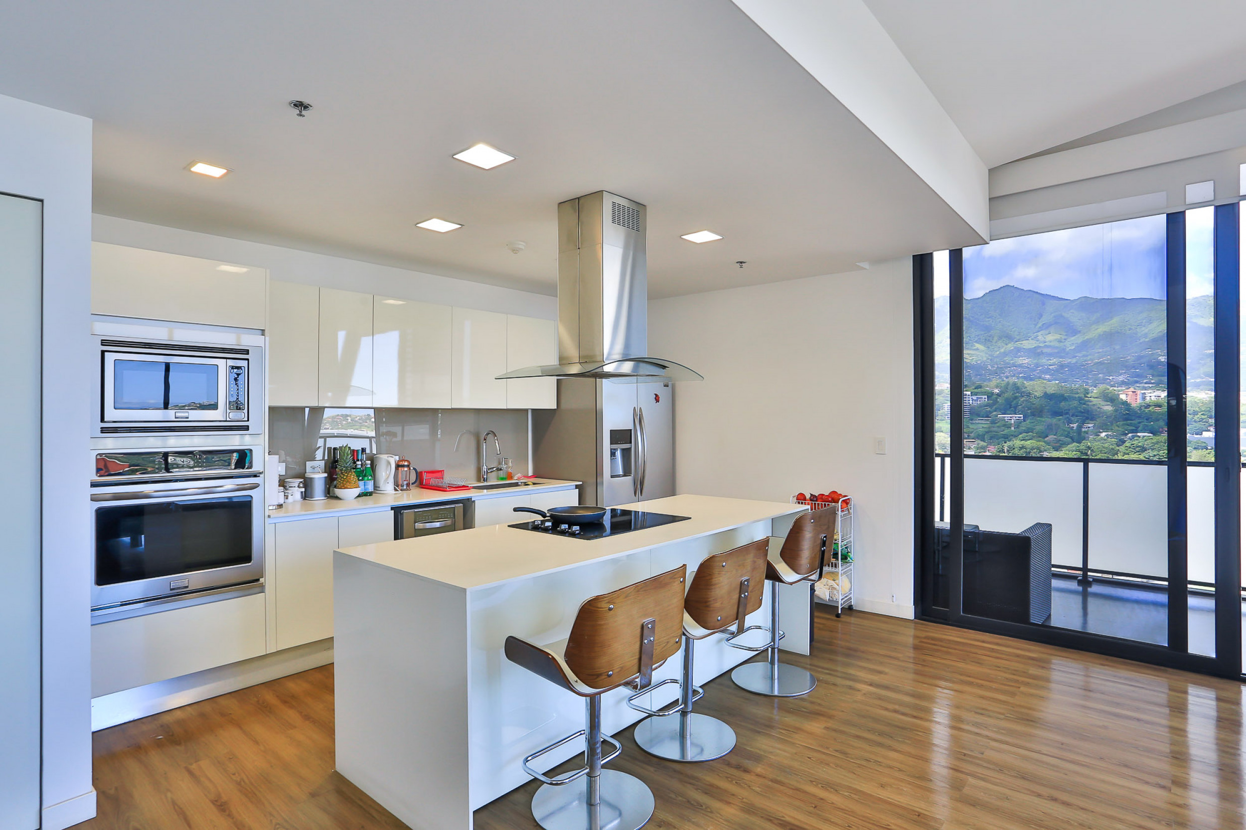Modern Luxury at Its Peak: Exclusive Turnkey Residence in San Rafael, Escazu Village SOLD