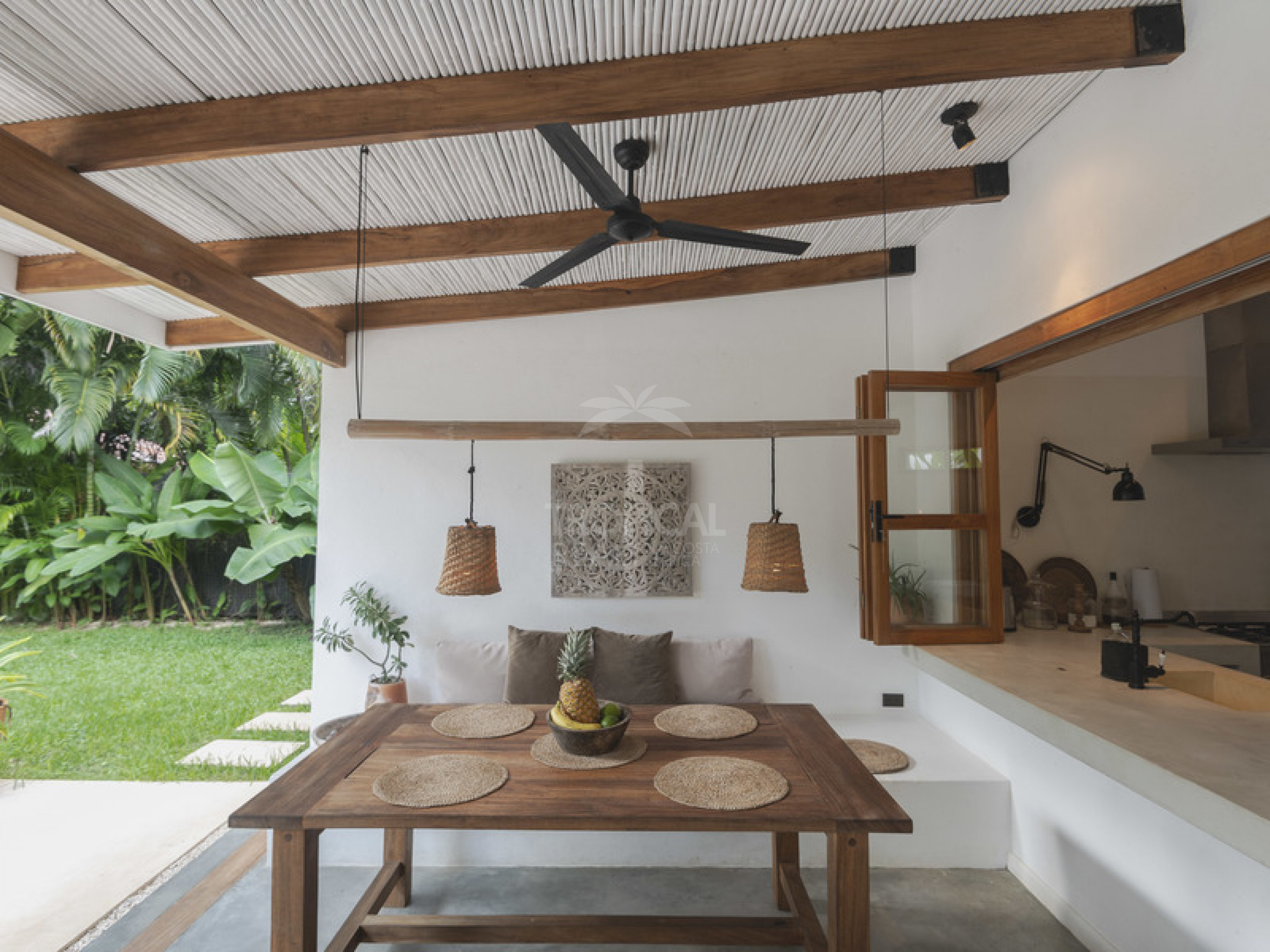 Modern beach home for Sale in Santa Teresa | Contemporary Design and Prime Location