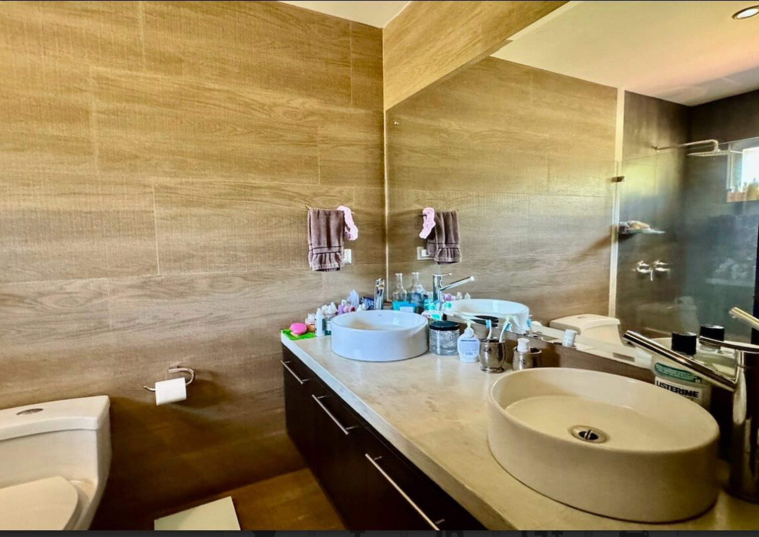 Charming two-story residence in Los Reyes La Guacima SOLD