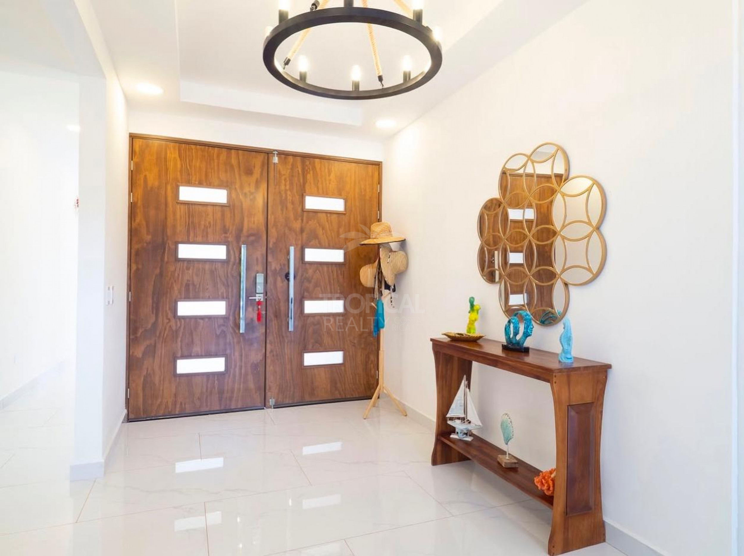 Luxury Single-Level Home for Sale Hermosa Beach Mistico