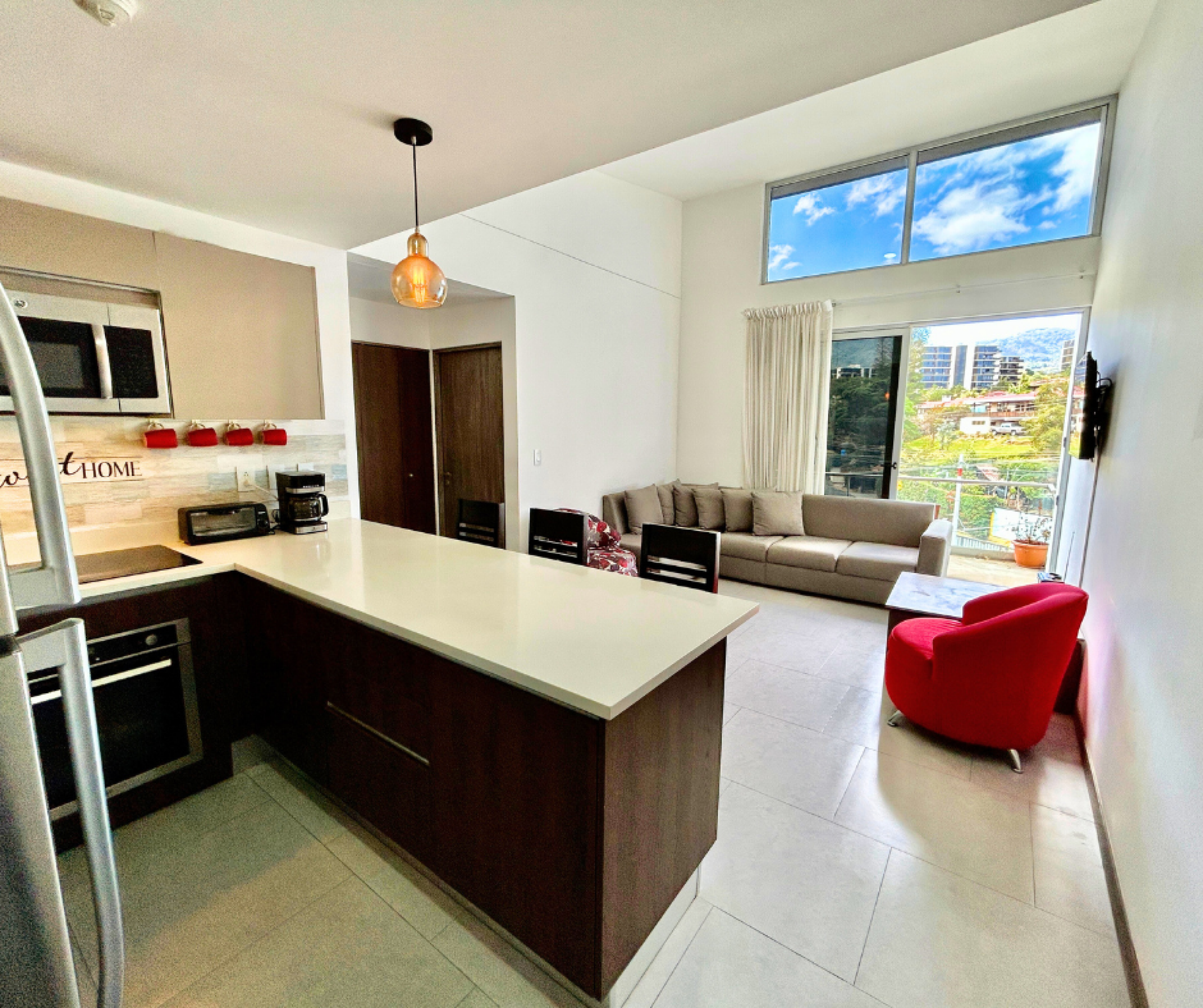 For Sale: 1-Bedroom Apartment in Escazú with Mountain Views and Exceptional Amenities