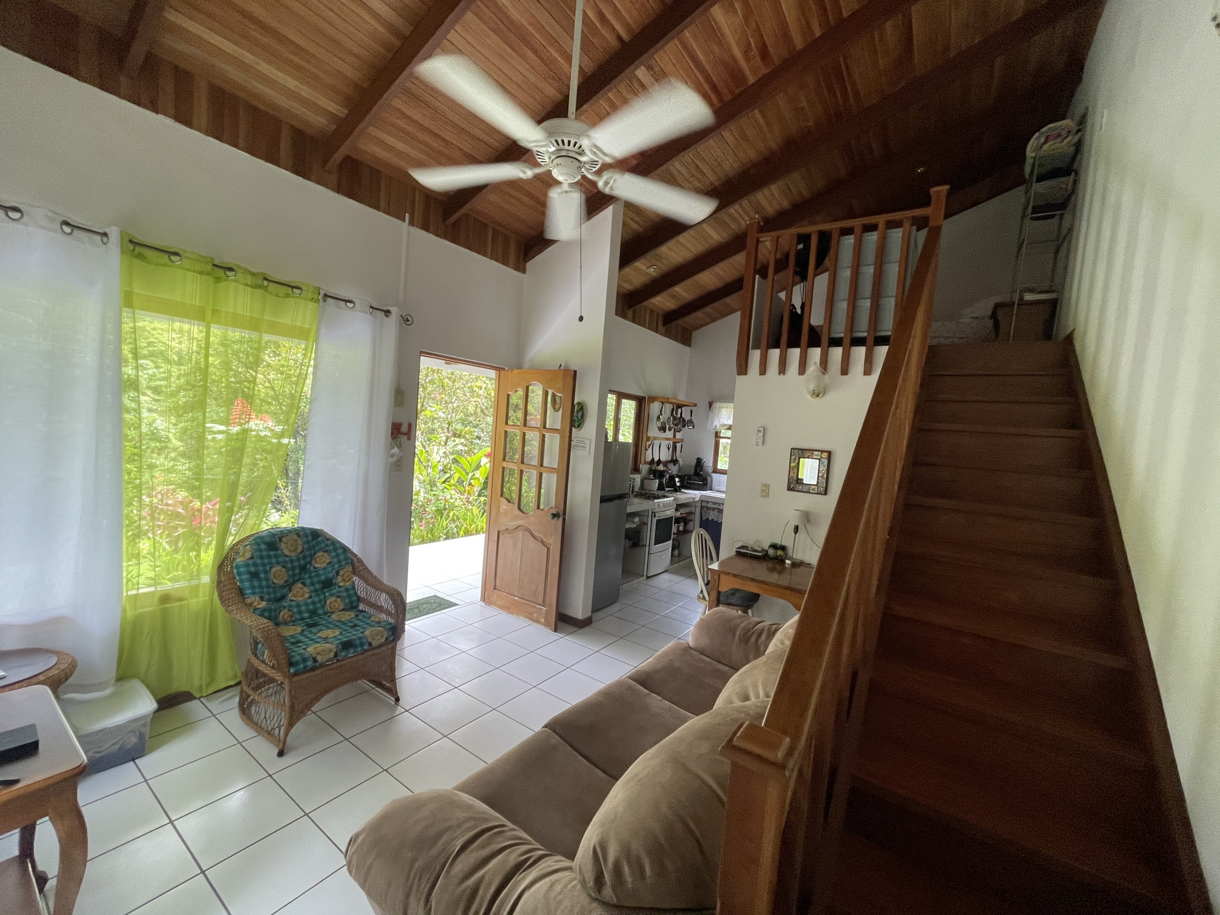65-Acre Lakeview Property in Nuevo Arenal, Ideal for Family Residential Development