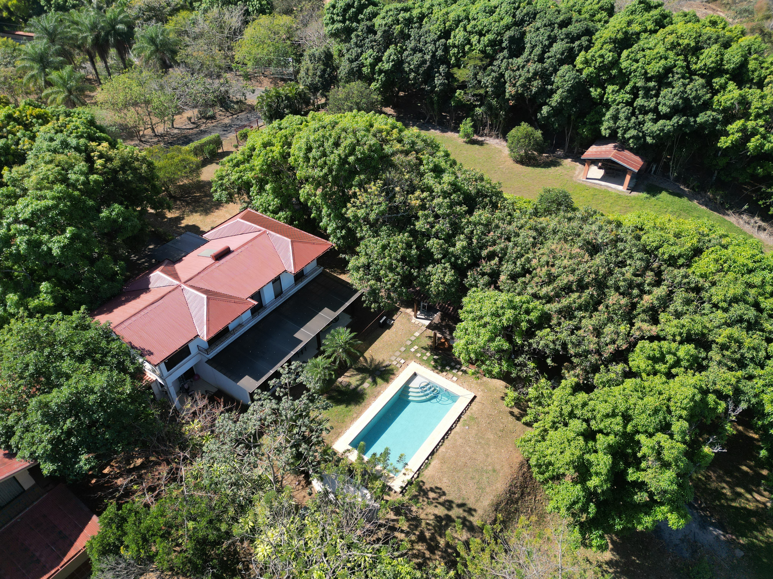Experience Paradise: Your Dream Home Awaits in a Serene Oasis Garita Alajuela