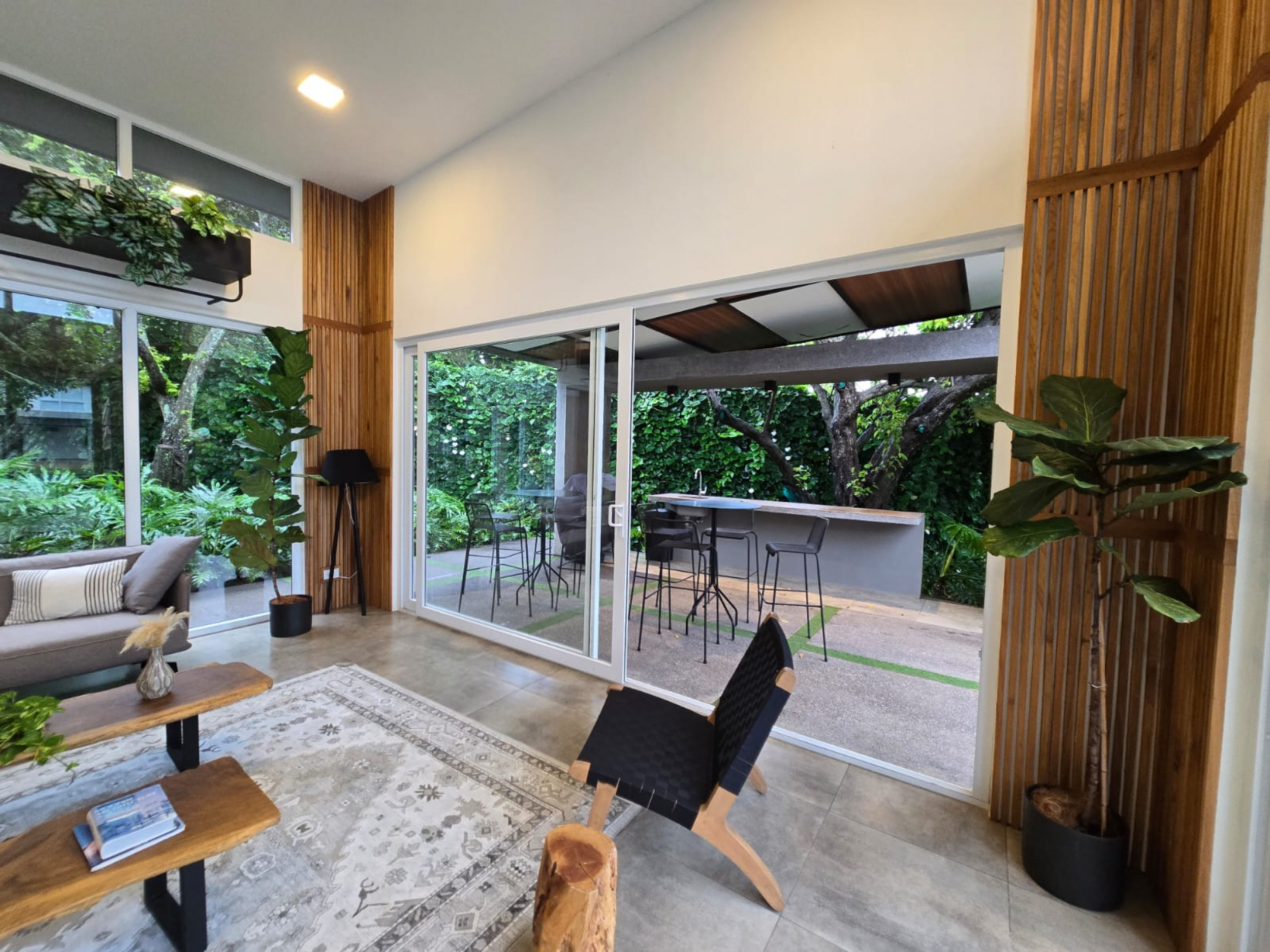 House for Rent in Elements Lindora – Modern, Furnished, and Spacious