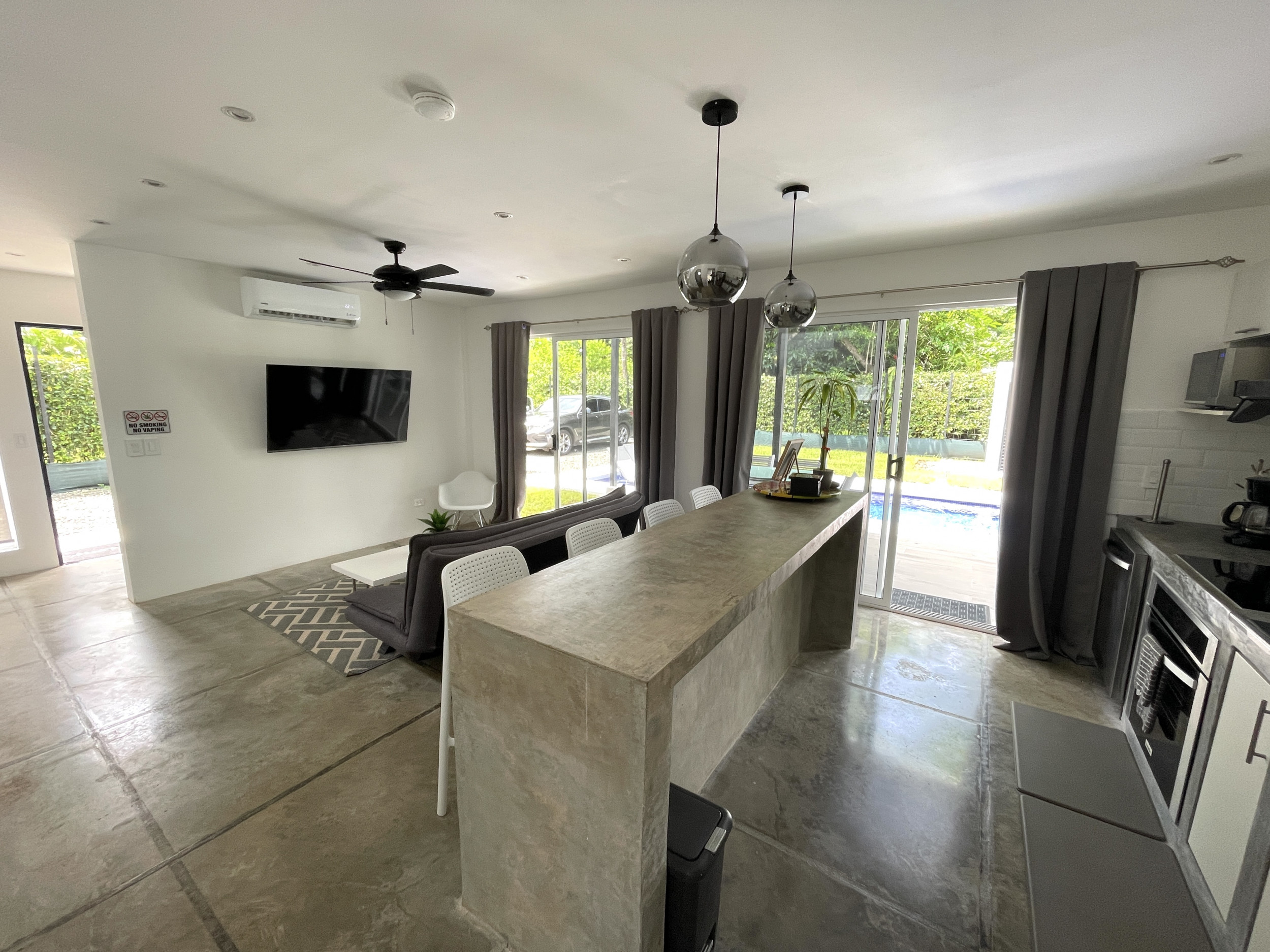 Modern Beach House for Sale Near Playa Palma, Parrita SOLD