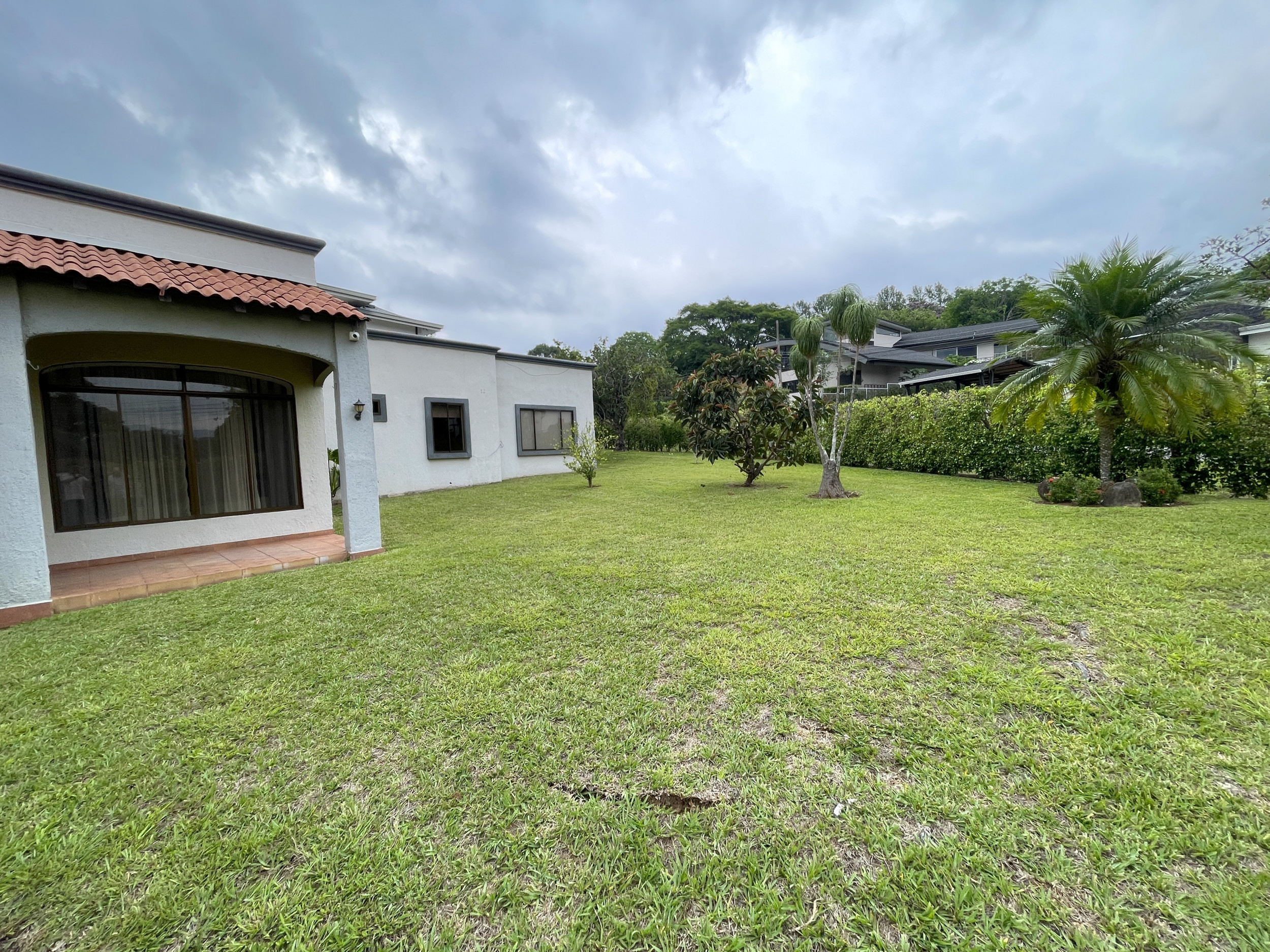 SOLD Single-story house for sale Hacienda Los Reyes